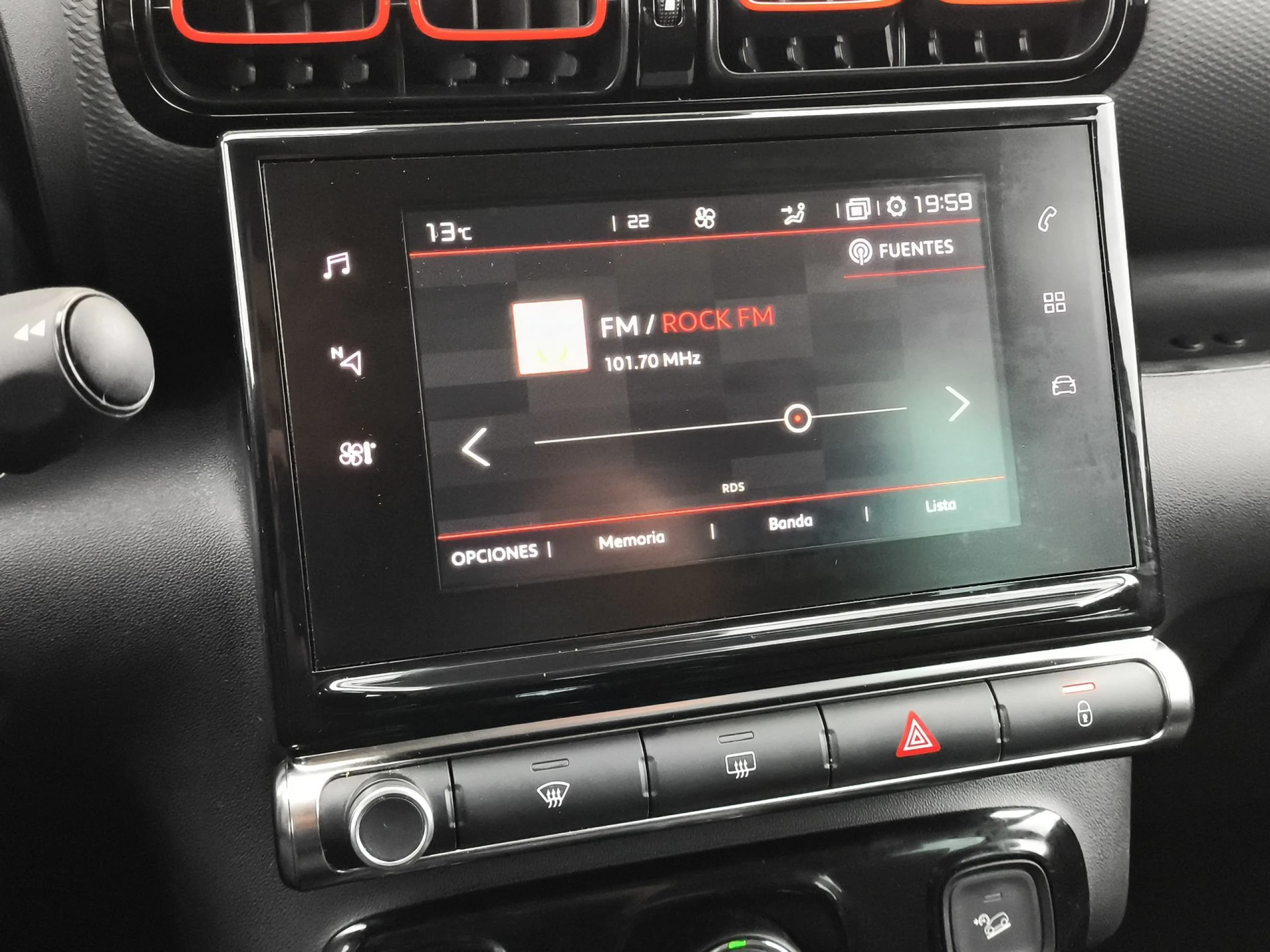 Citroen C3 Aircross PureTech 130 SANDS Shine 96 kW (131 CV) - Foto 20