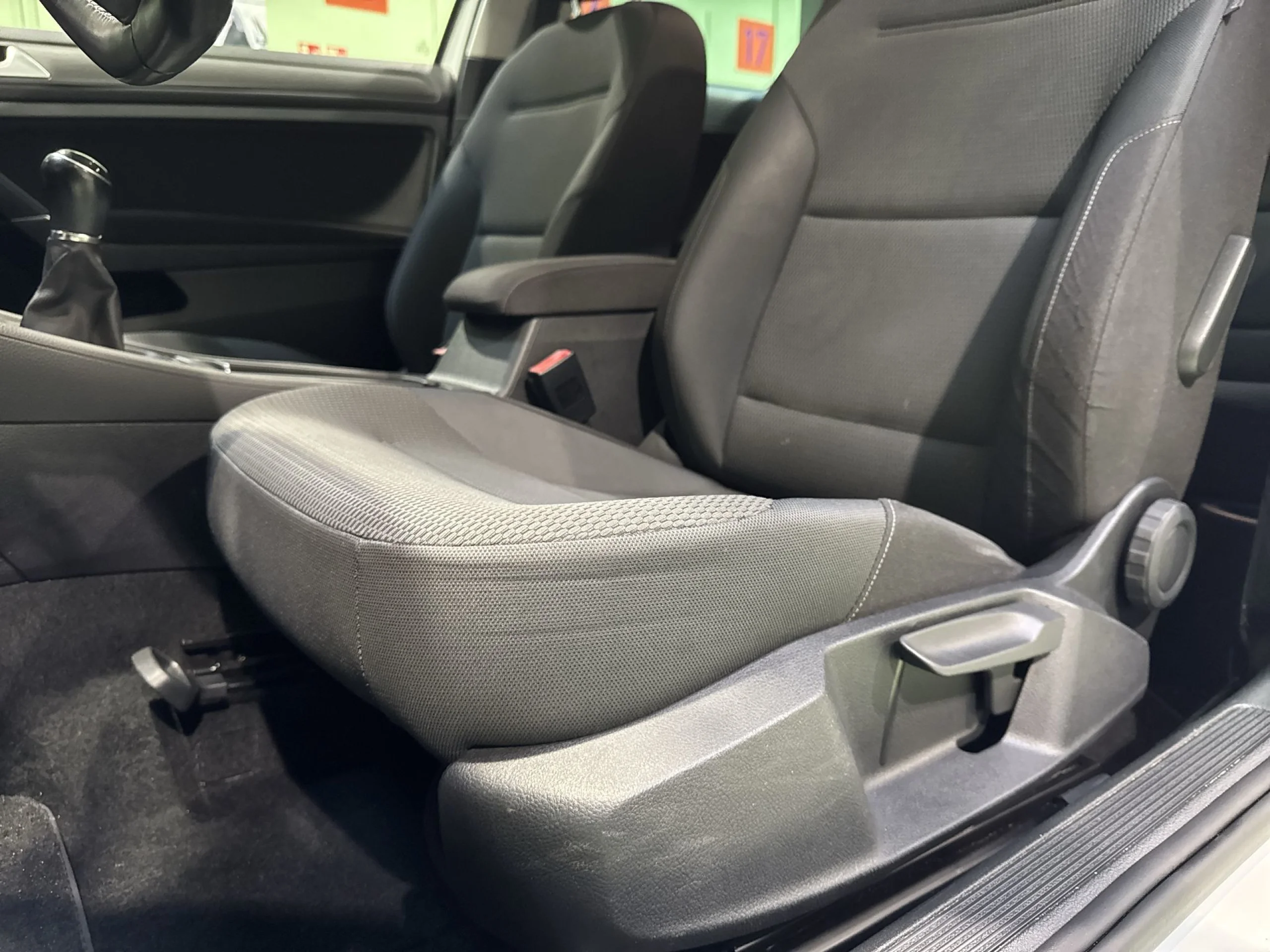 Volkswagen Golf Advance 1.4 TSI 92 kW (125 CV) - Foto 9