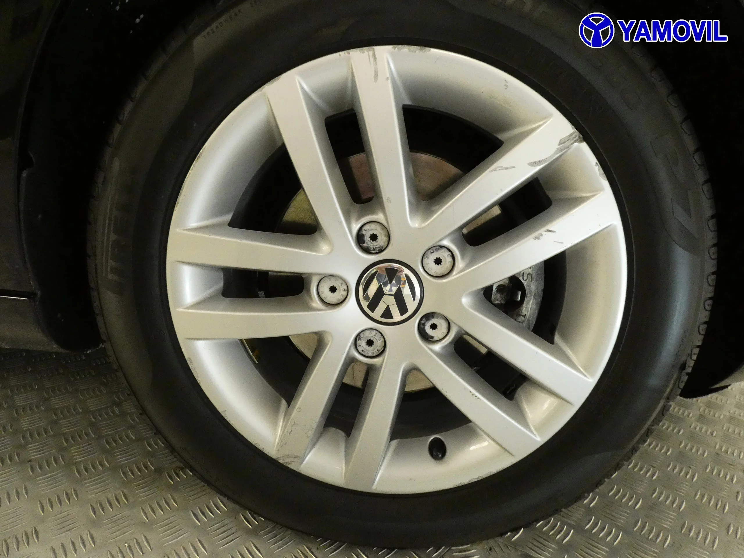 Volkswagen Golf 1.6 TDI SPORT 5P - Foto 14