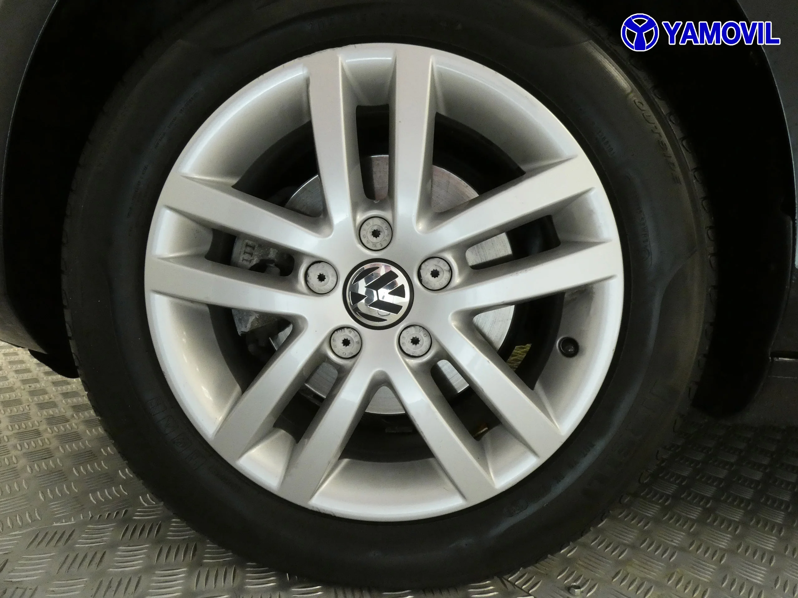 Volkswagen Golf 1.6 TDI SPORT 5P - Foto 15
