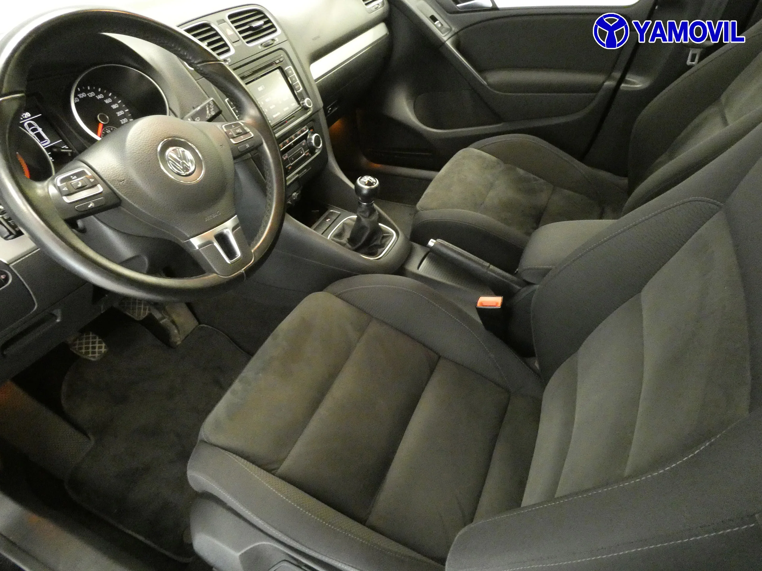 Volkswagen Golf 1.6 TDI SPORT 5P - Foto 18