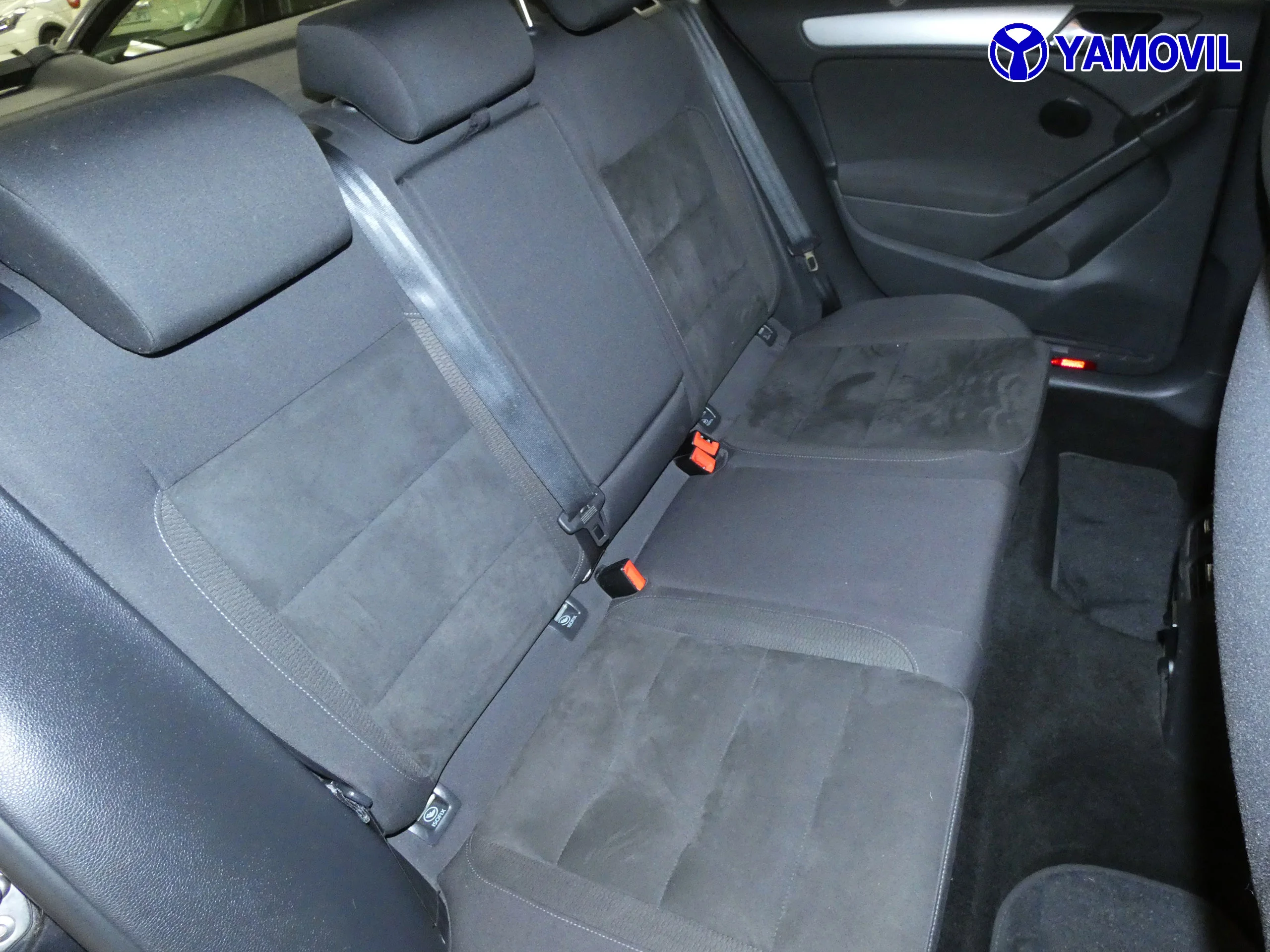 Volkswagen Golf 1.6 TDI SPORT 5P - Foto 22