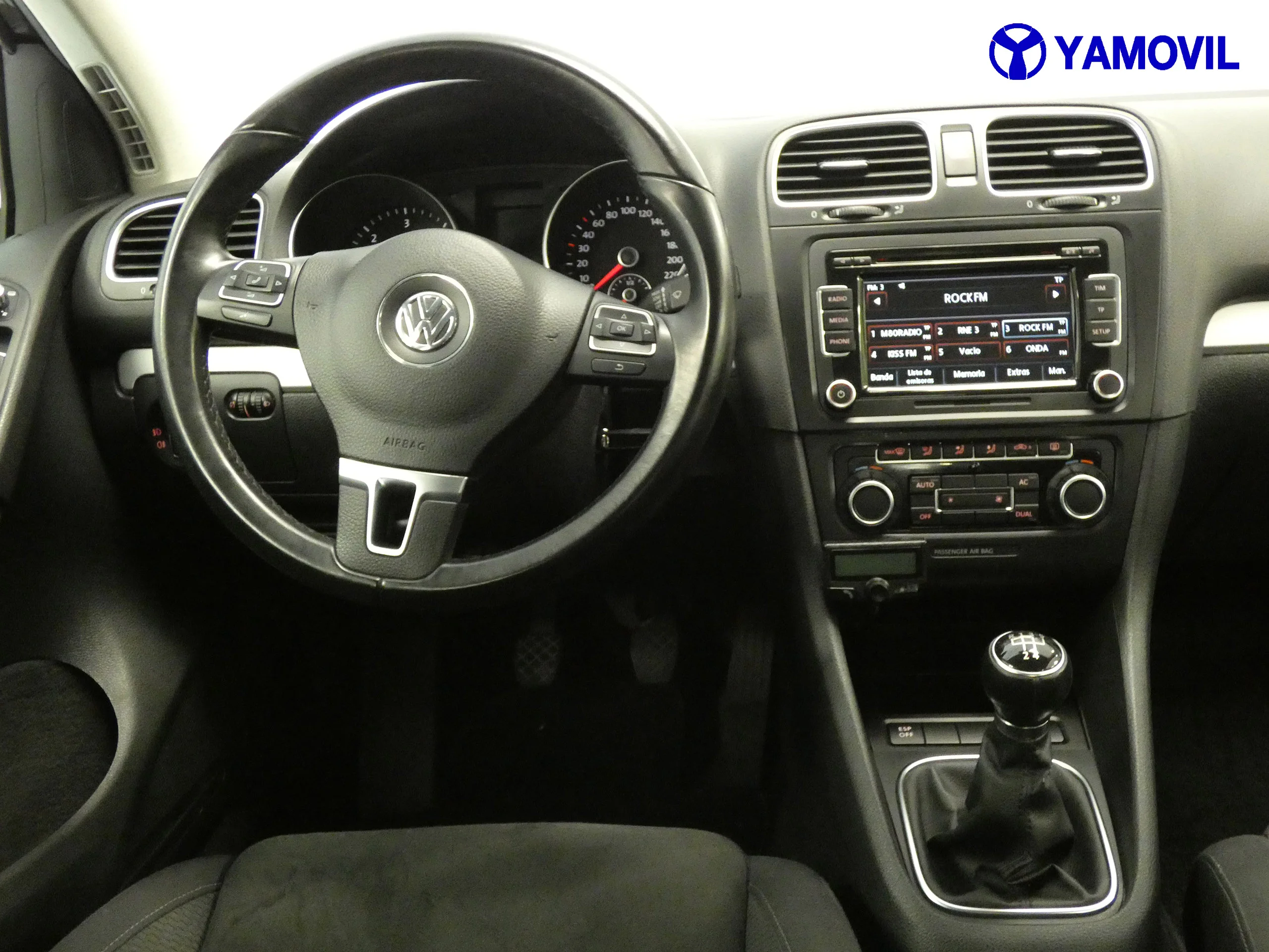 Volkswagen Golf 1.6 TDI SPORT 5P - Foto 30