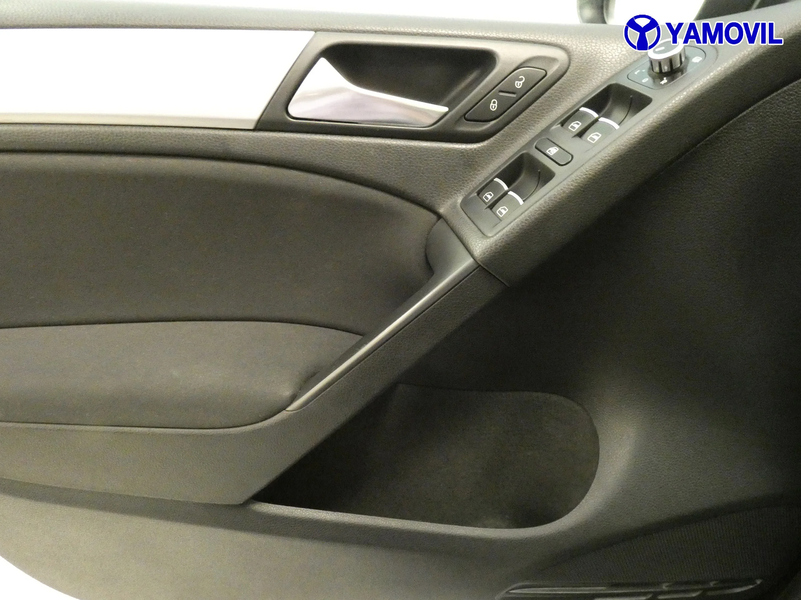 Volkswagen Golf 1.6 TDI SPORT 5P - Foto 47