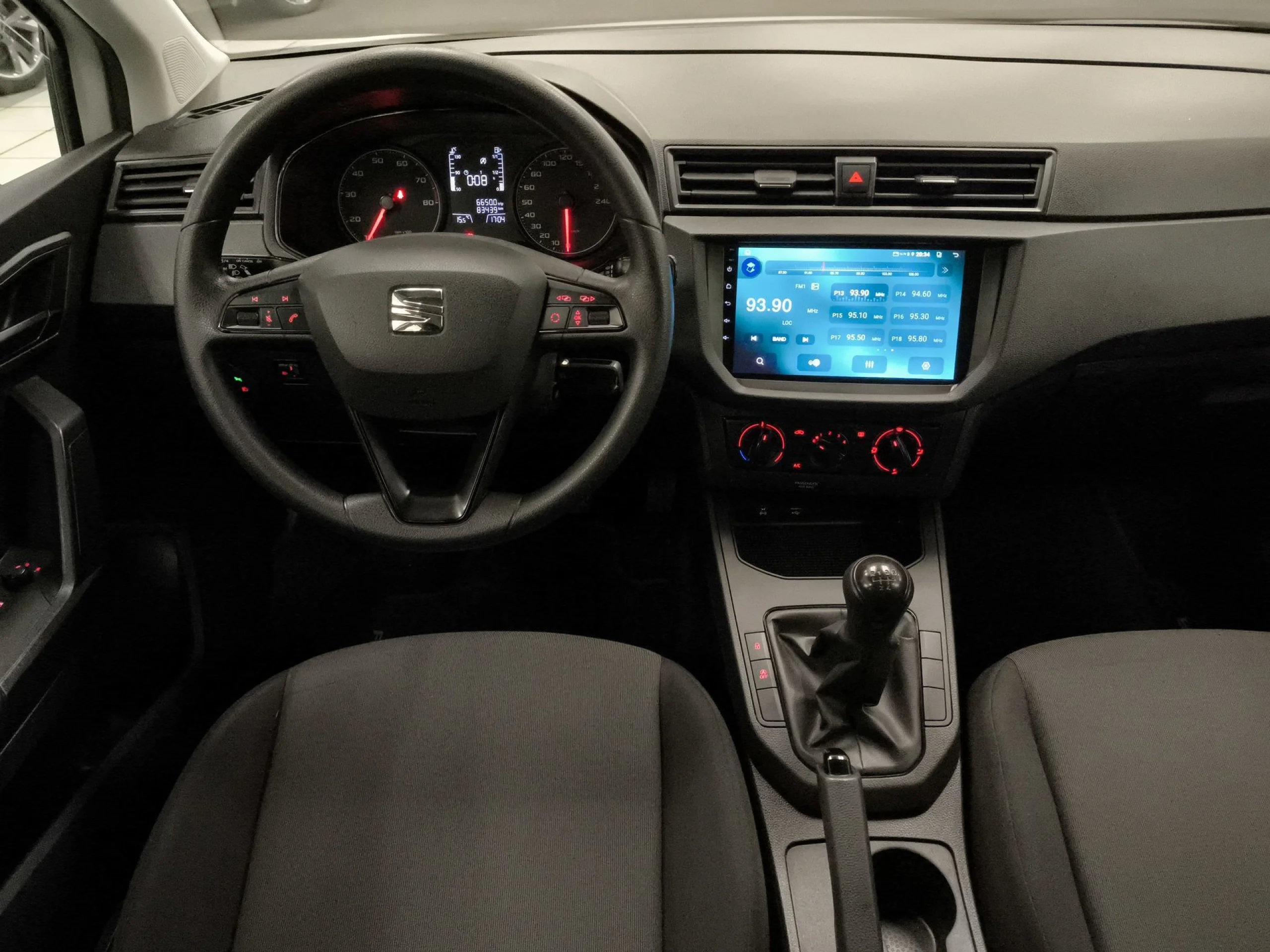 Seat Arona 1.0 TSI Ecomotive Reference Plus 70 kW (95 CV) - Foto 17