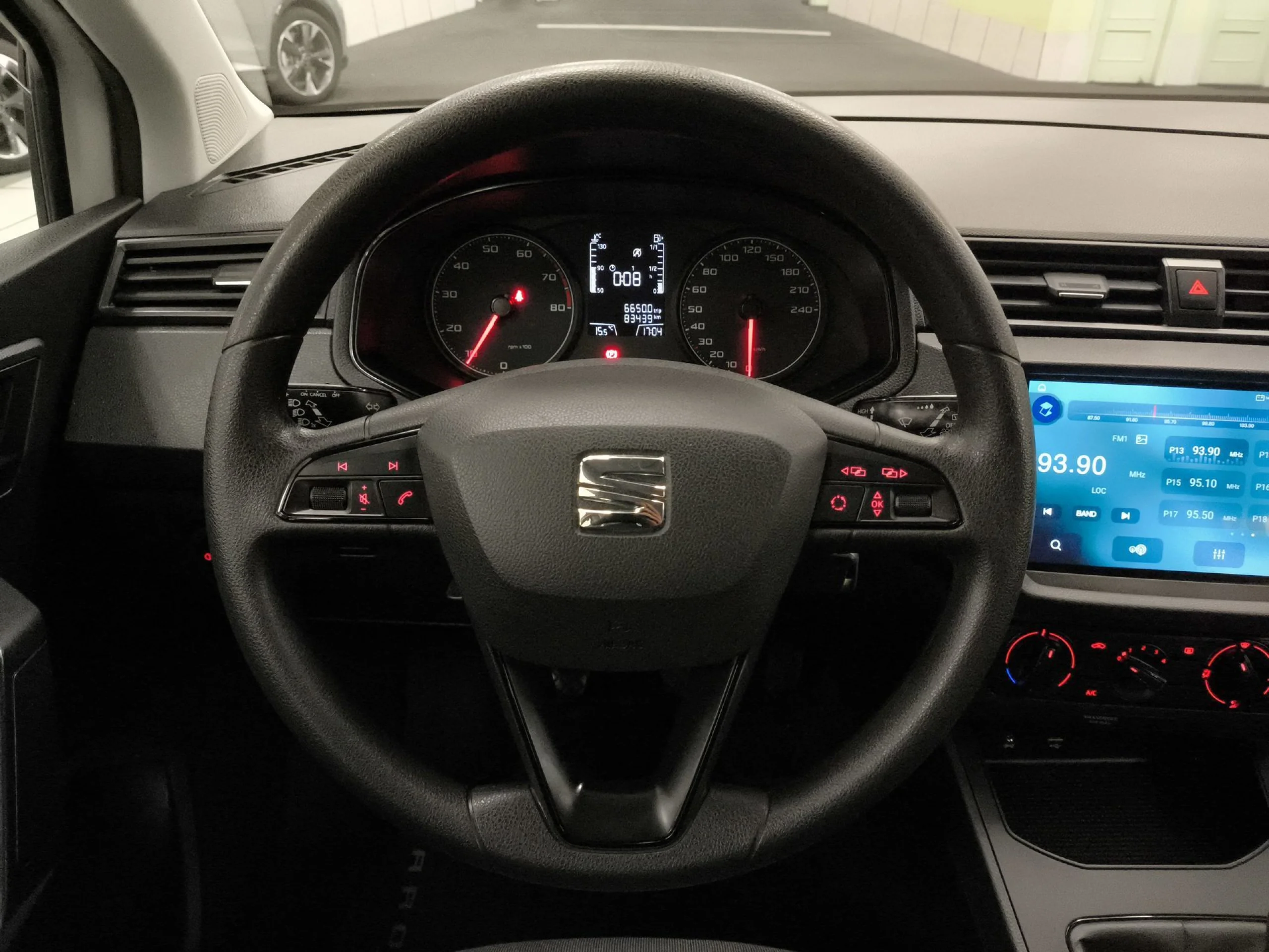 Seat Arona 1.0 TSI Ecomotive Reference Plus 70 kW (95 CV) - Foto 11