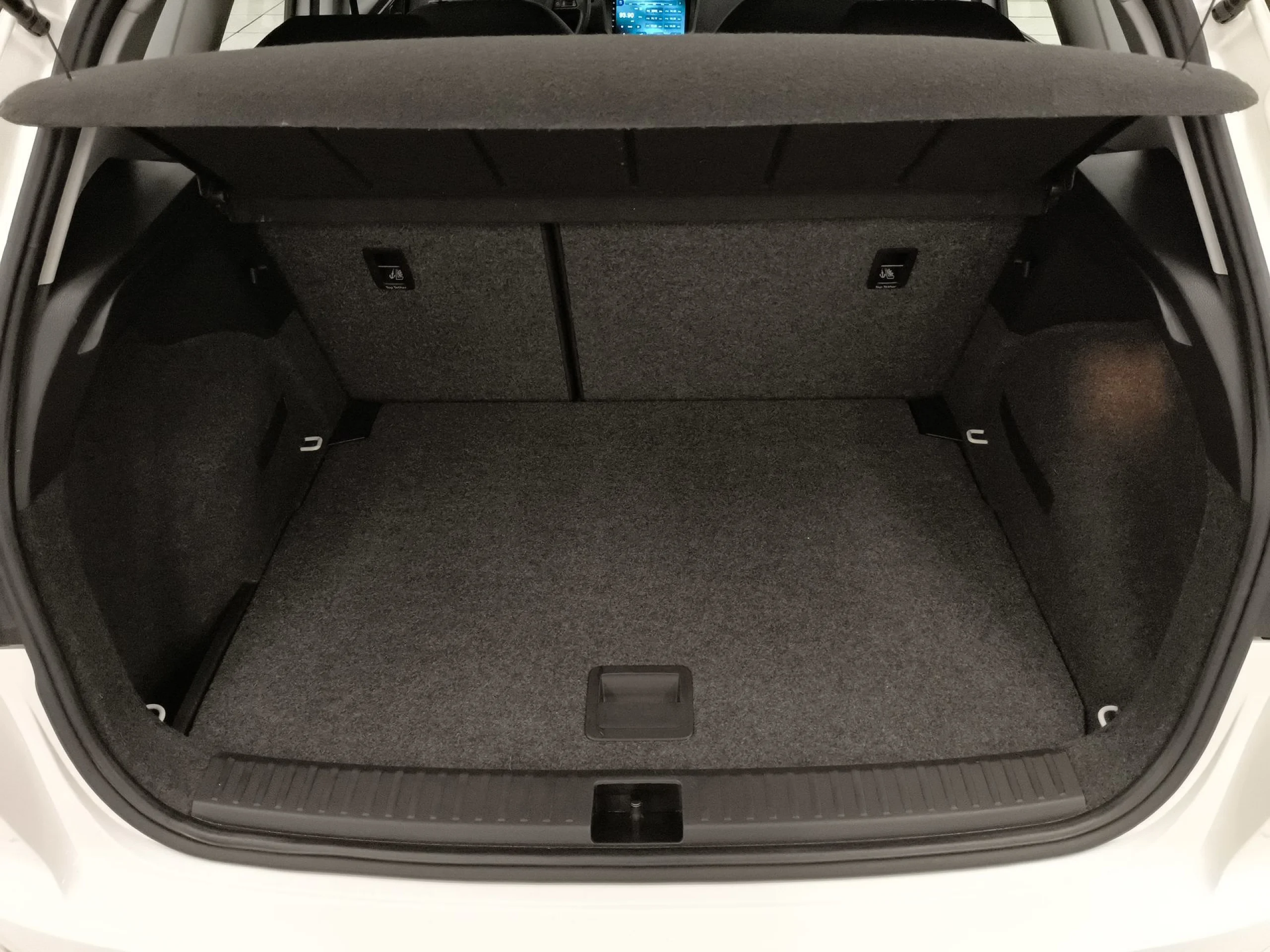 Seat Arona 1.0 TSI Ecomotive Reference Plus 70 kW (95 CV) - Foto 19
