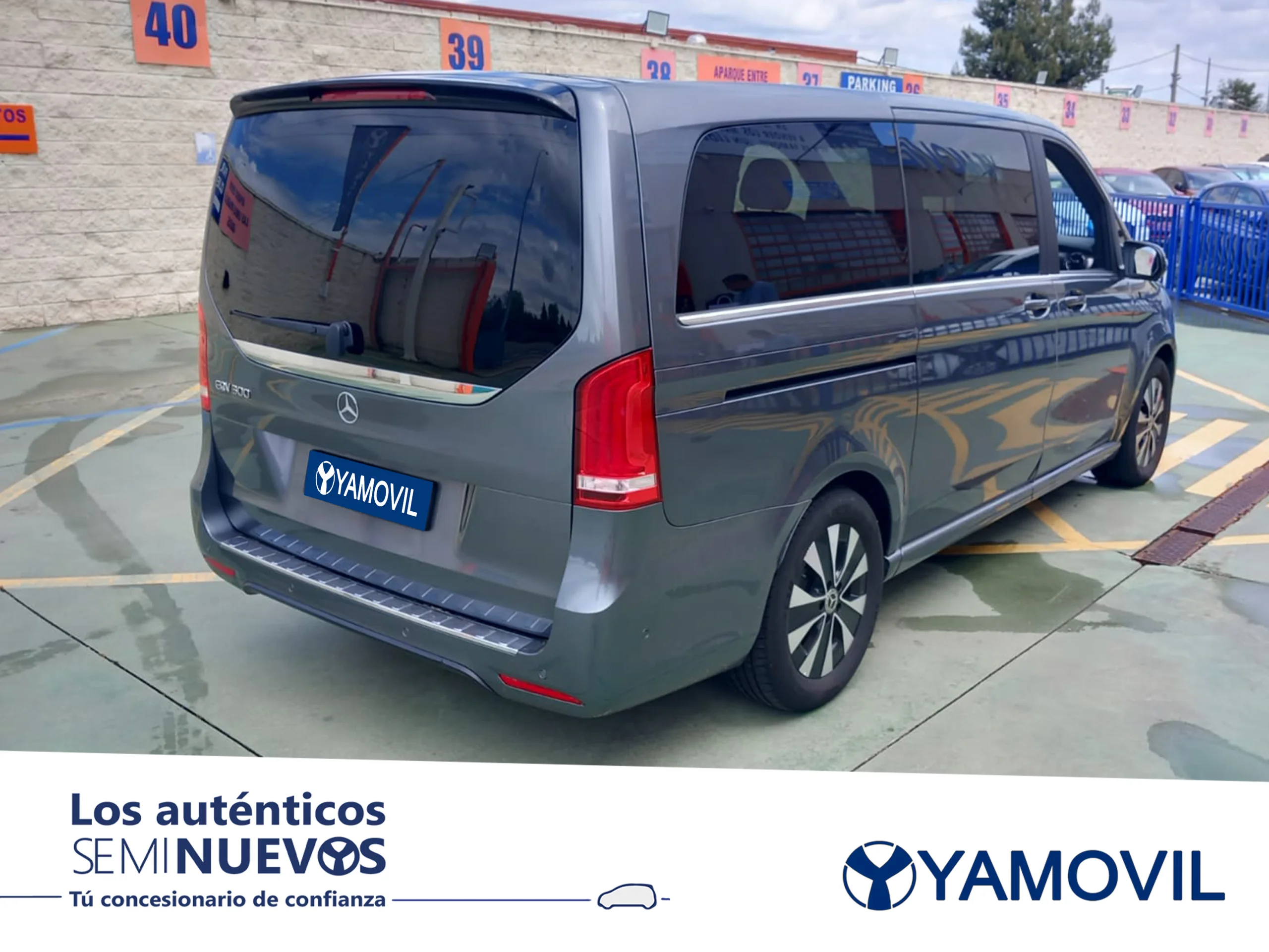 Mercedes-Benz EQV 300 Largo 150 kW (204 CV) - Foto 2