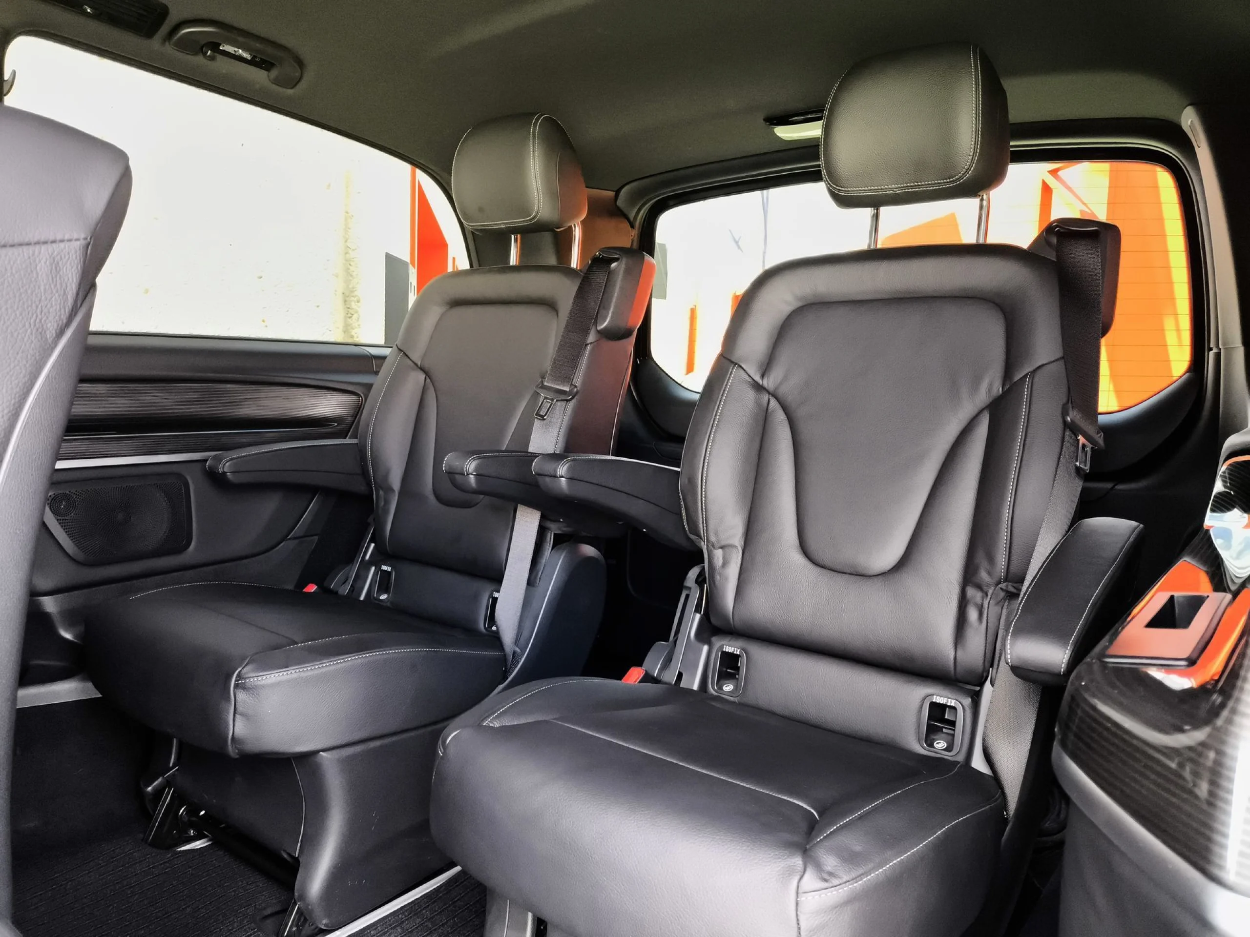 Mercedes-Benz EQV 300 Largo 150 kW (204 CV) - Foto 20