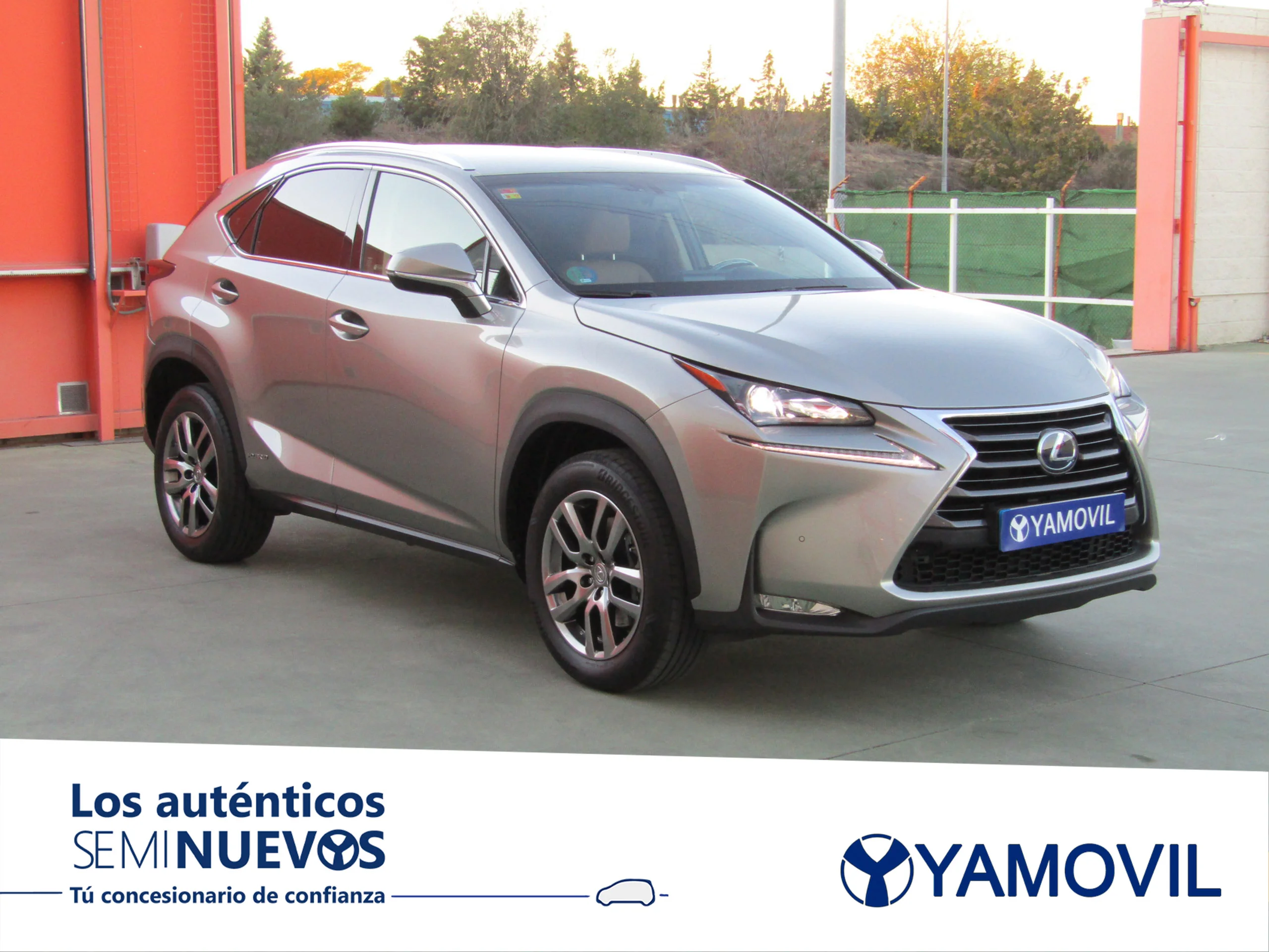 Lexus NX 300h EXECUTIVE 4WD - Foto 3