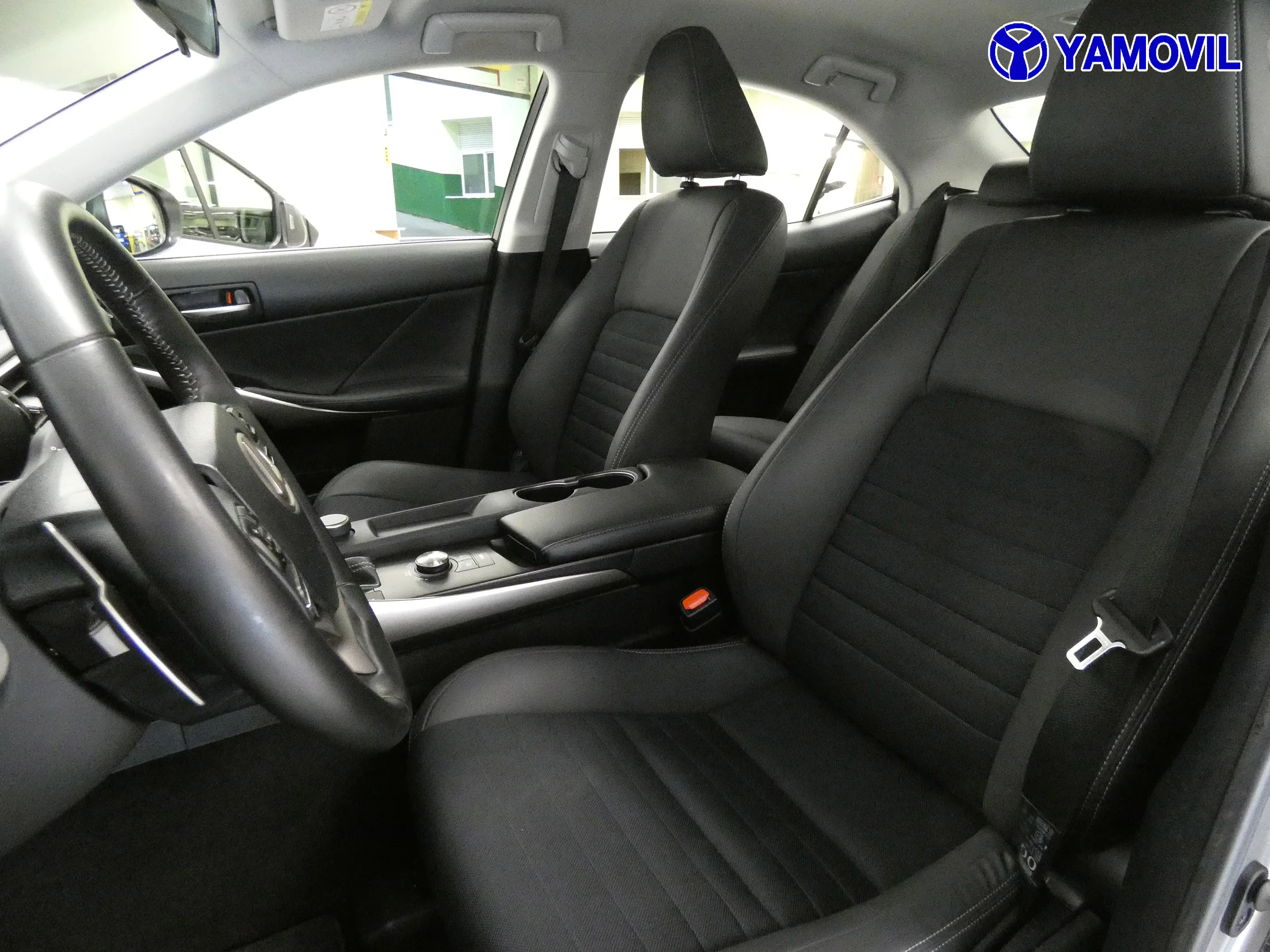 Lexus IS 300 IS300H HYBRID BUSINESS 4P - Foto 13
