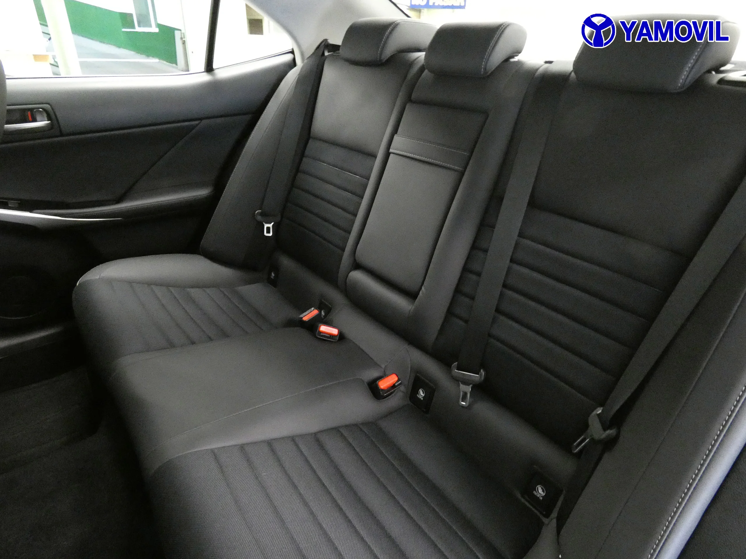 Lexus IS 300 IS300H HYBRID BUSINESS 4P - Foto 14