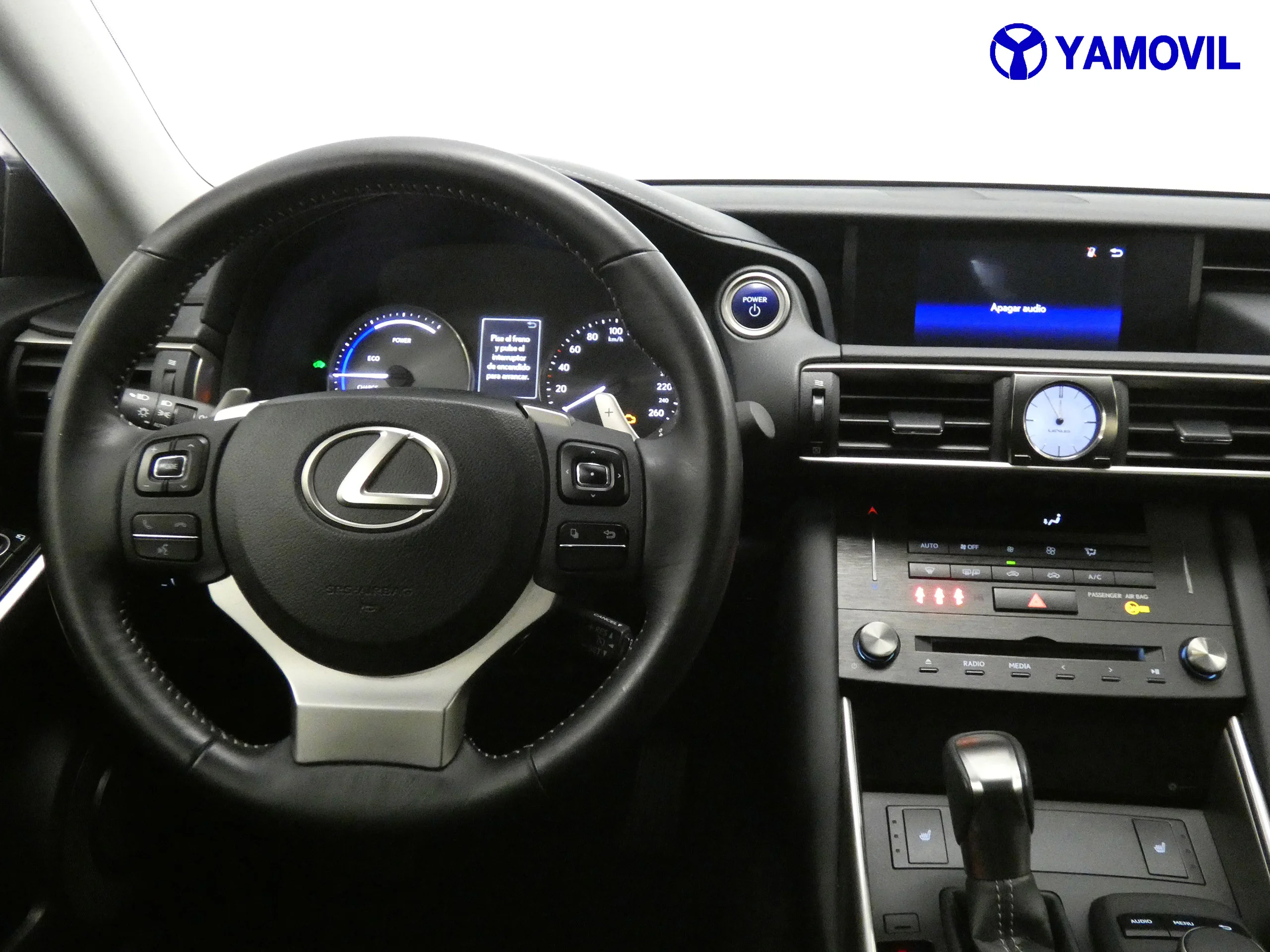 Lexus IS 300 IS300H HYBRID BUSINESS 4P - Foto 17