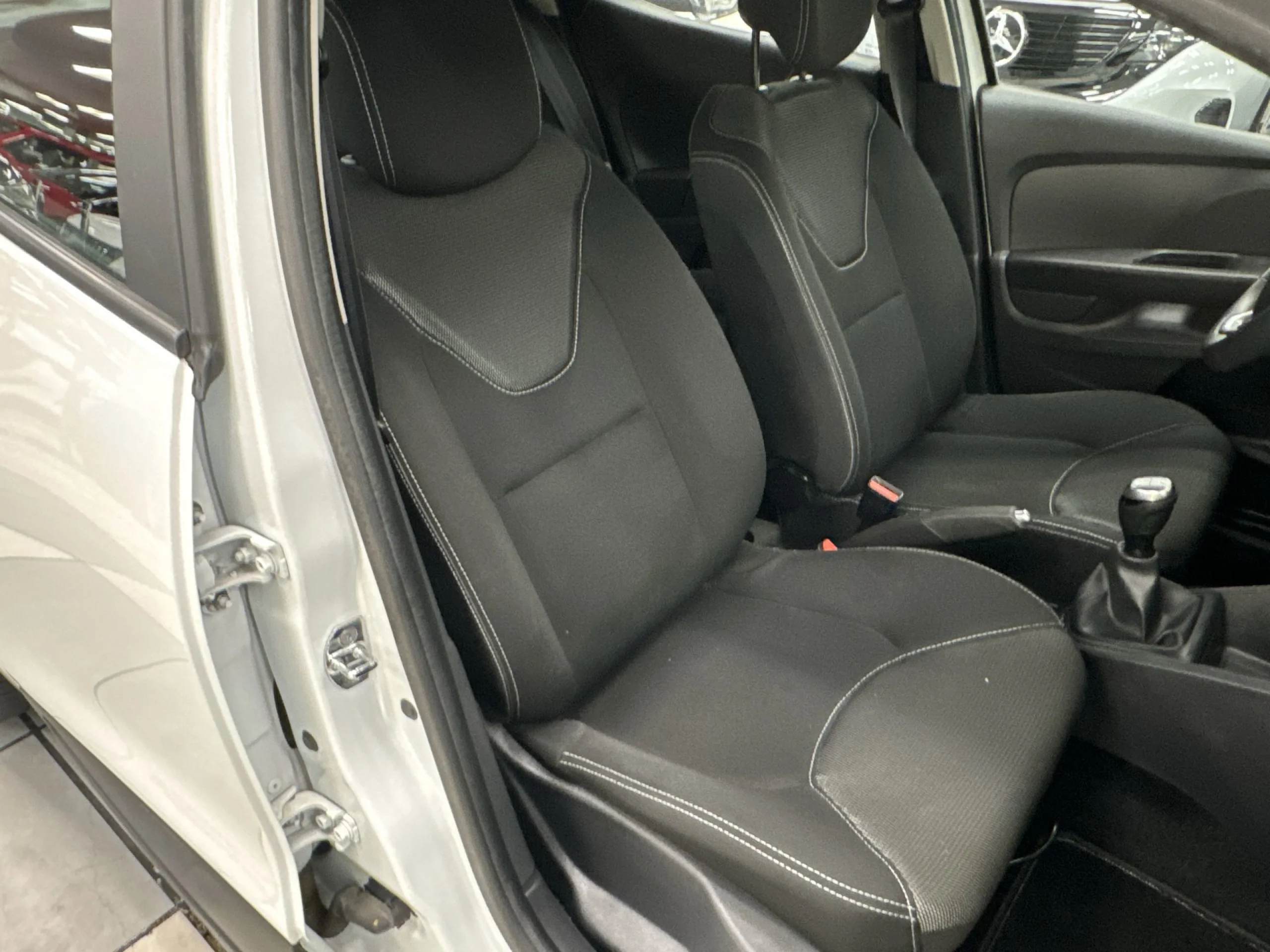 Renault Clio Business TCe 55 kW (75 CV) - Foto 19