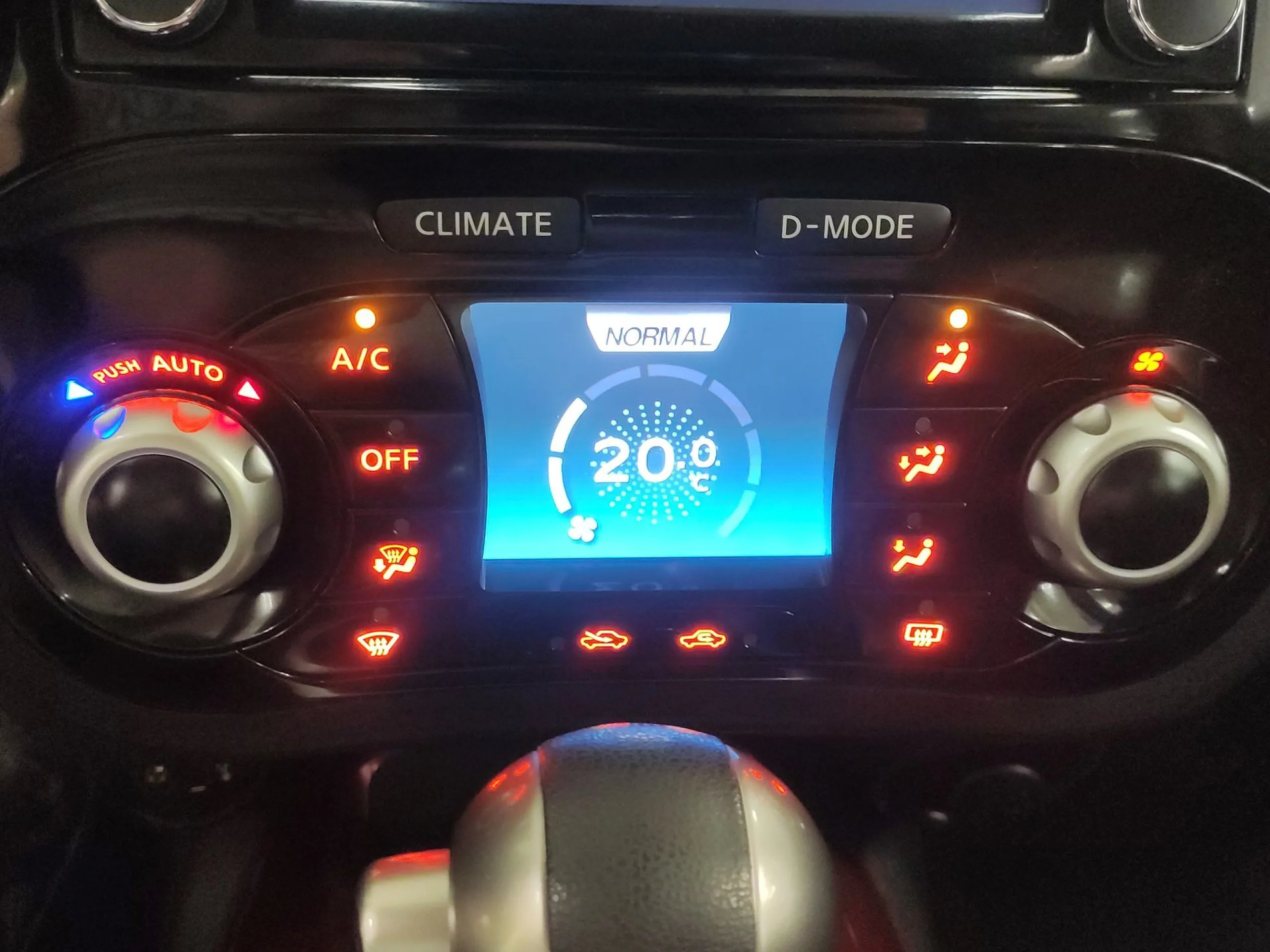 Nissan Juke 1.6 Tekna Premium Piel 86 kW (117 CV) - Foto 16