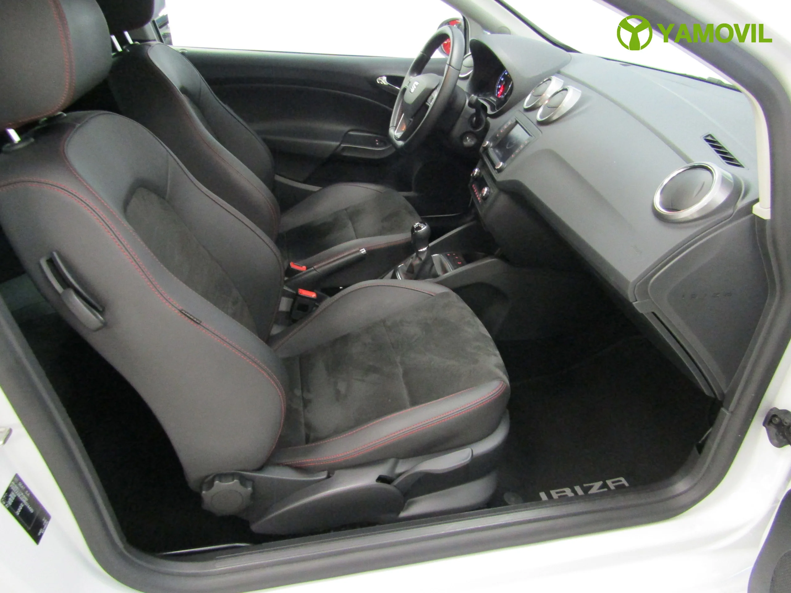 Seat Ibiza FR 1.0 EcoTSi 110CV LED - Foto 17