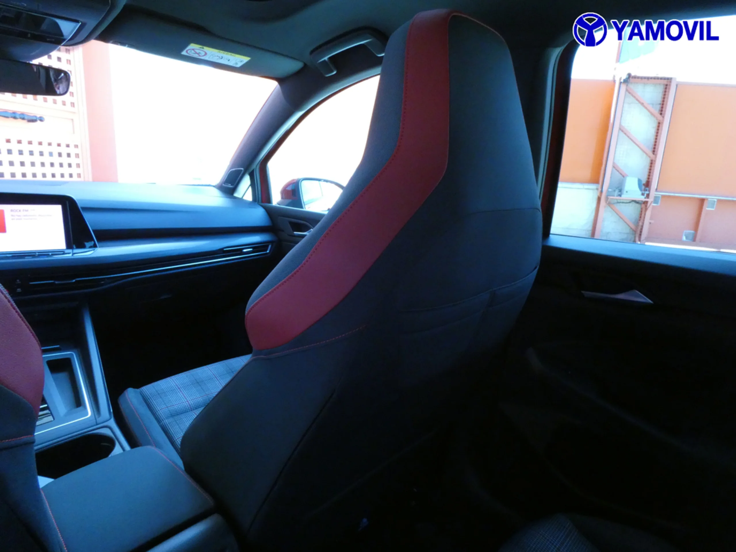 Volkswagen Golf GTI 2.0 TSi DSG 5P - Foto 25