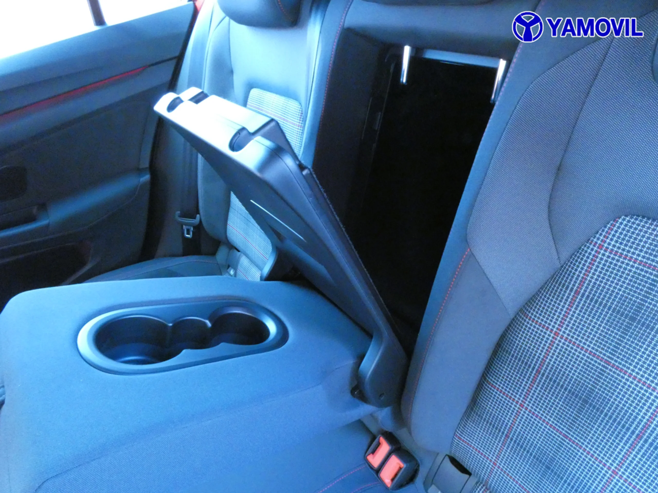 Volkswagen Golf GTI 2.0 TSi DSG 5P - Foto 21