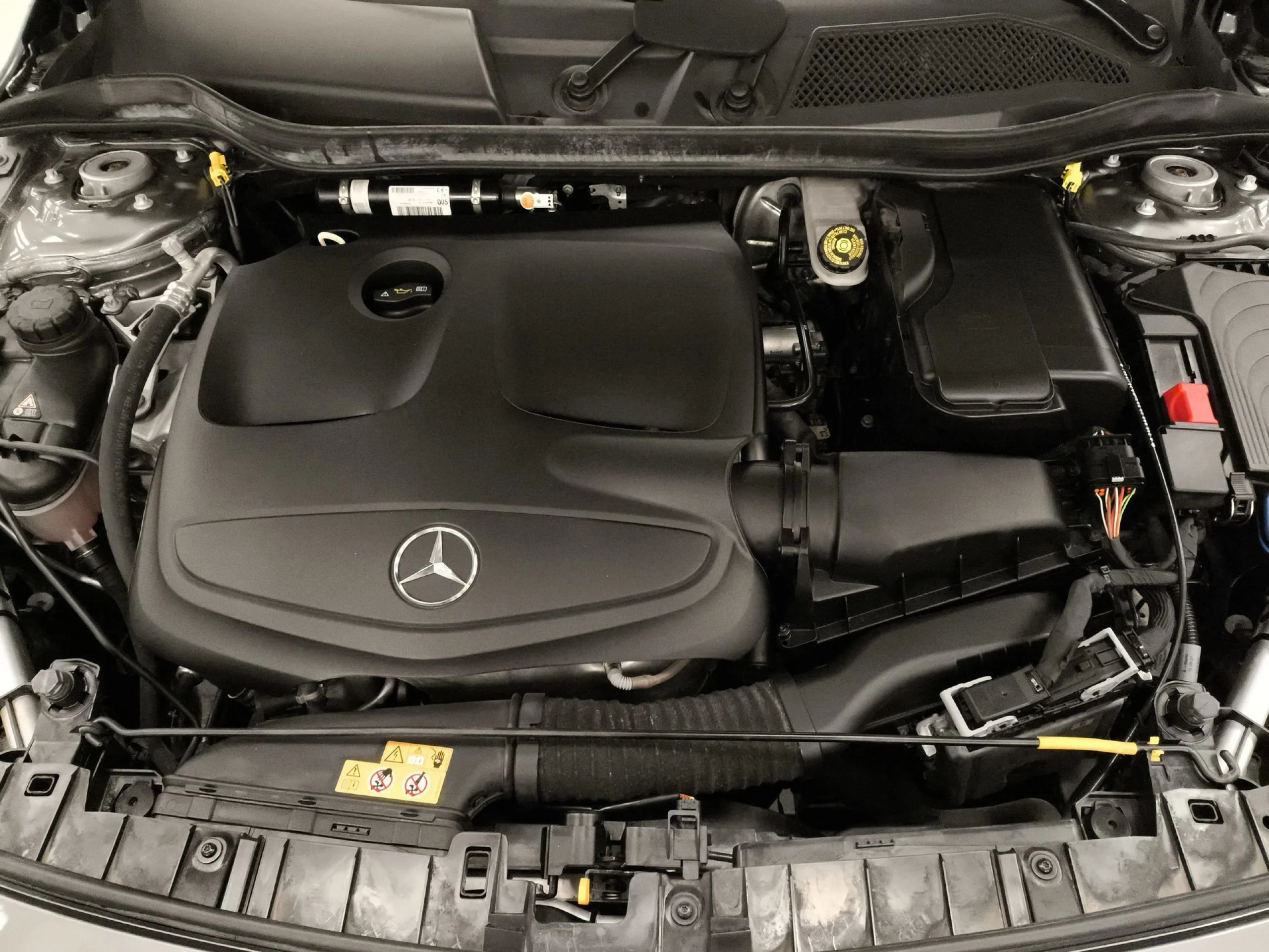 Mercedes-Benz GLA 200 115 kW (156 CV) - Foto 22