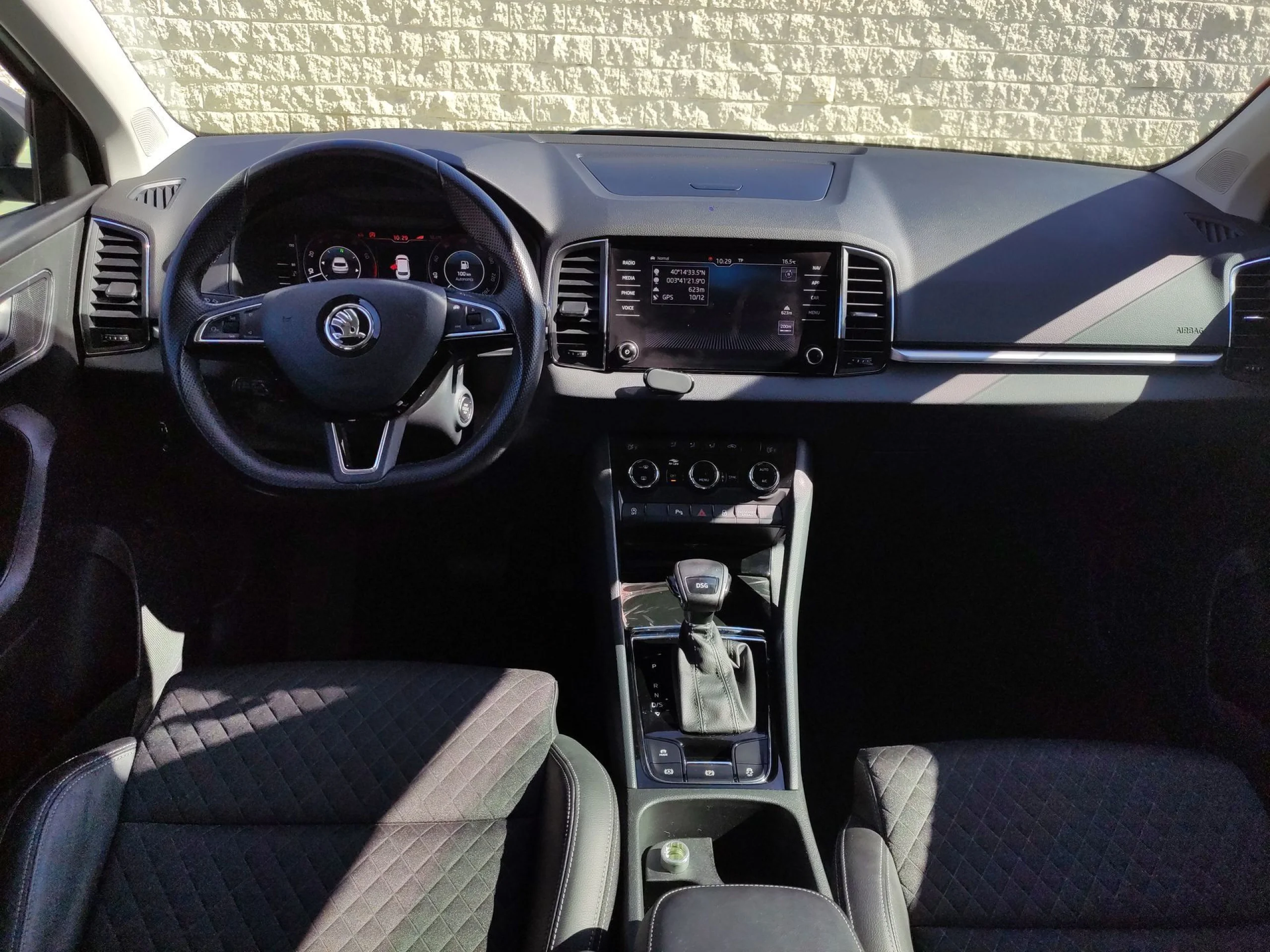 Skoda Karoq 1.5 TSI ACT Style DSG 110 kW (150 CV) - Foto 18