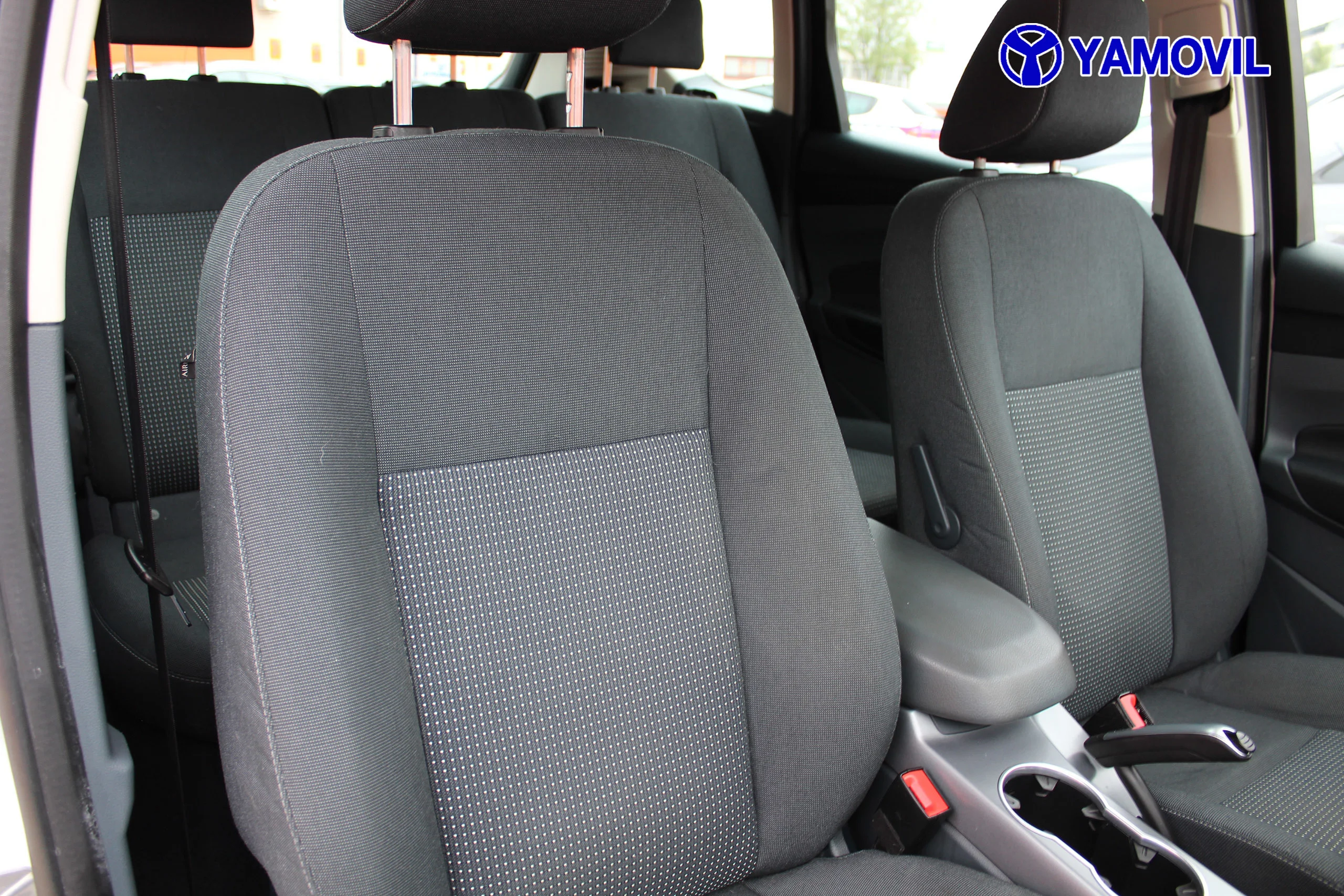 Ford C-Max 1.0 EcoBoost SANDS Trend 92 kW (125 CV) - Foto 17
