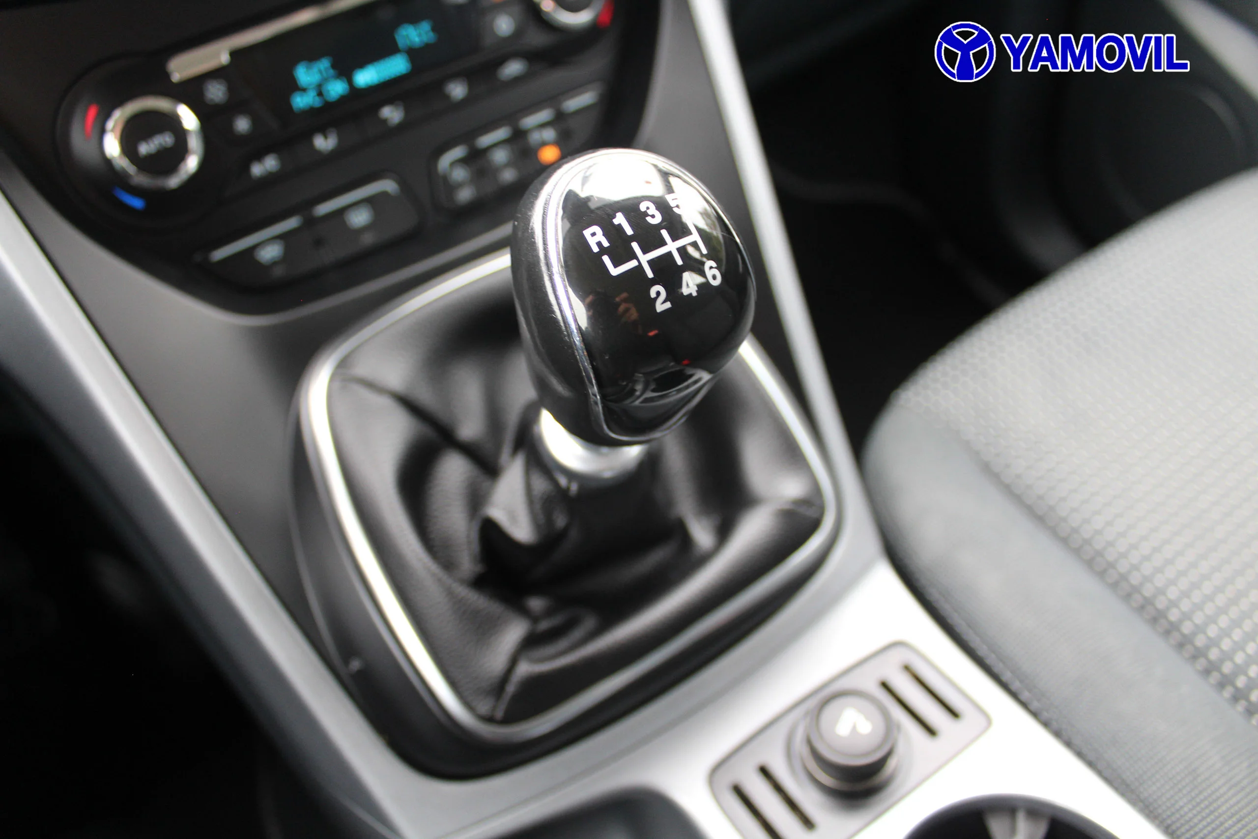 Ford C-Max 1.0 EcoBoost SANDS Trend 92 kW (125 CV) - Foto 31