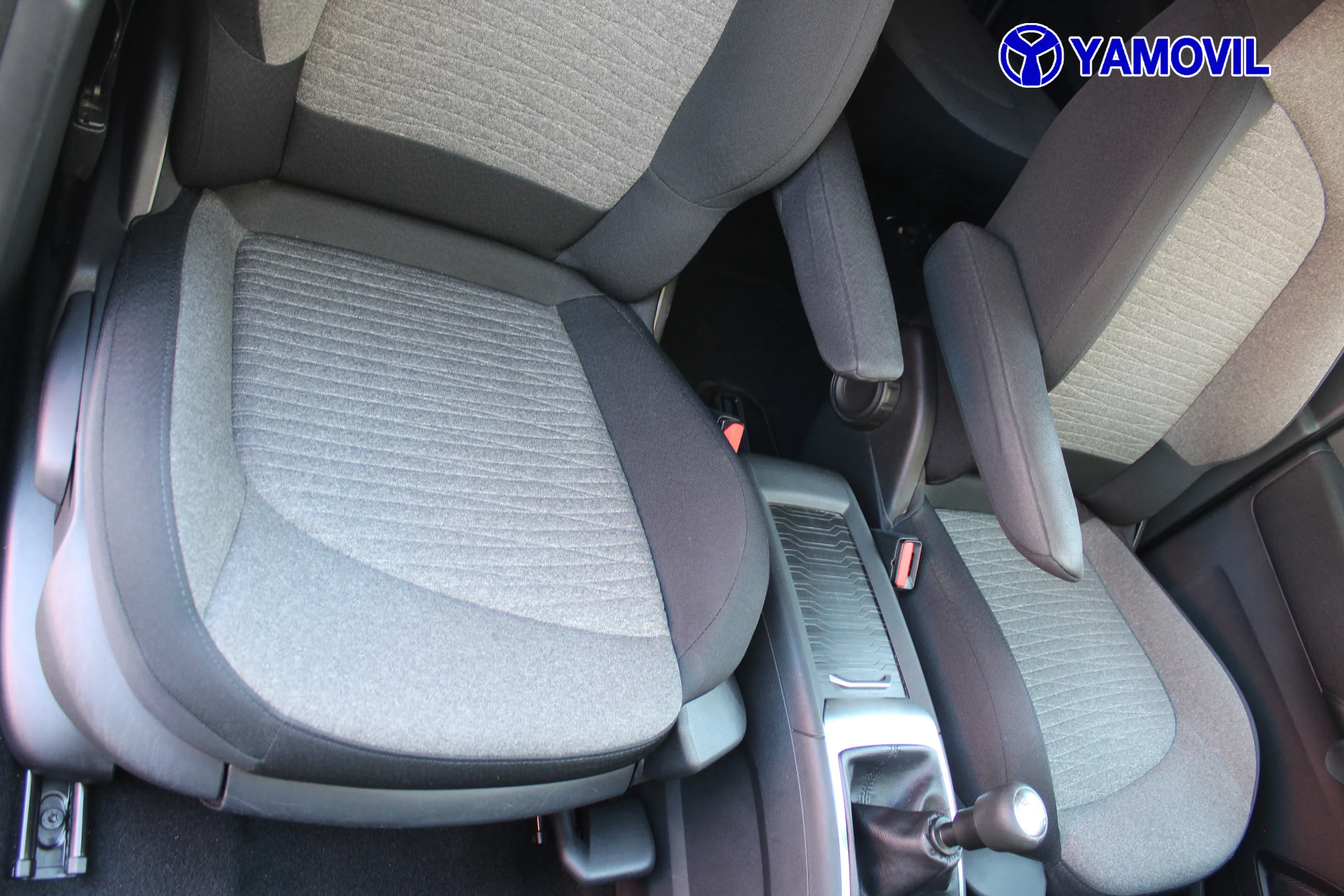 Citroen C4 Picasso PureTech 130 SANDS Seduction 96 kW (130 CV) - Foto 18