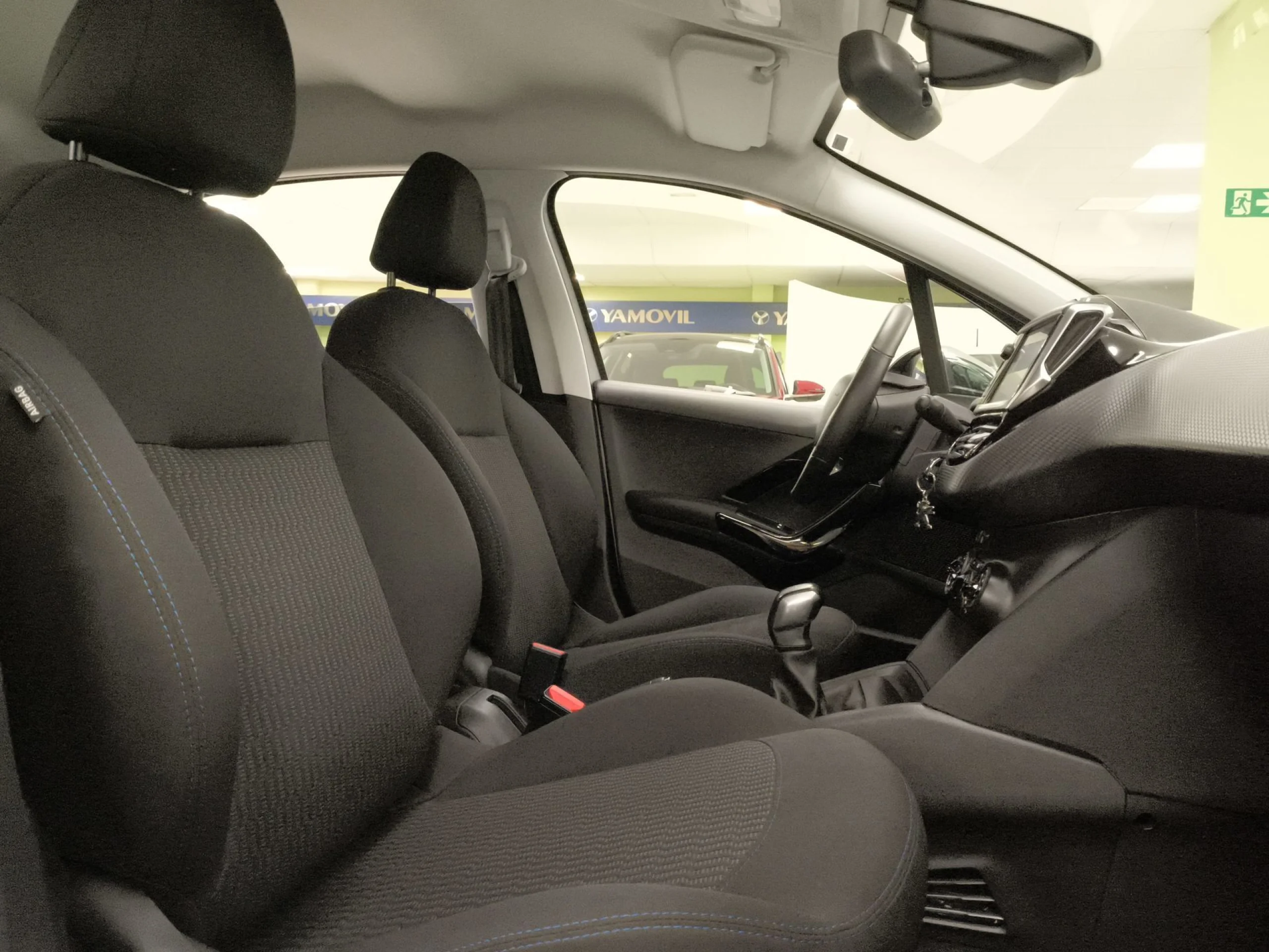 Peugeot 208 PureTech Signature 60 kW (82 CV) - Foto 19