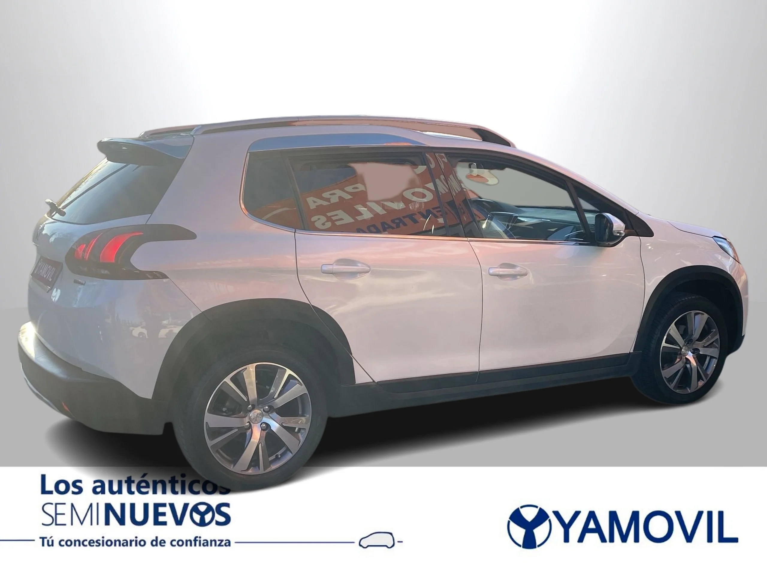 Peugeot 2008 SUV PureTech 110 SANDS Allure 81 kW (110 CV) - Foto 6