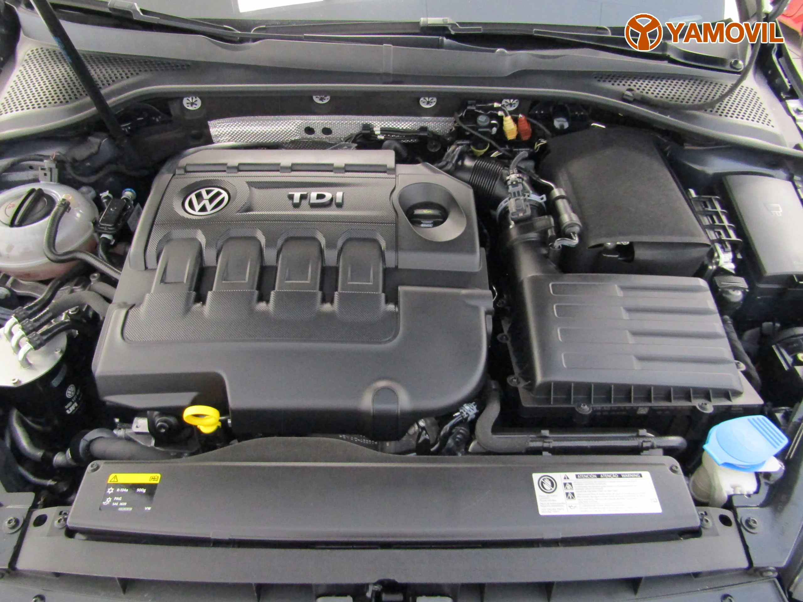 Volkswagen Golf 1.6 TDI ADVANCE - Foto 8