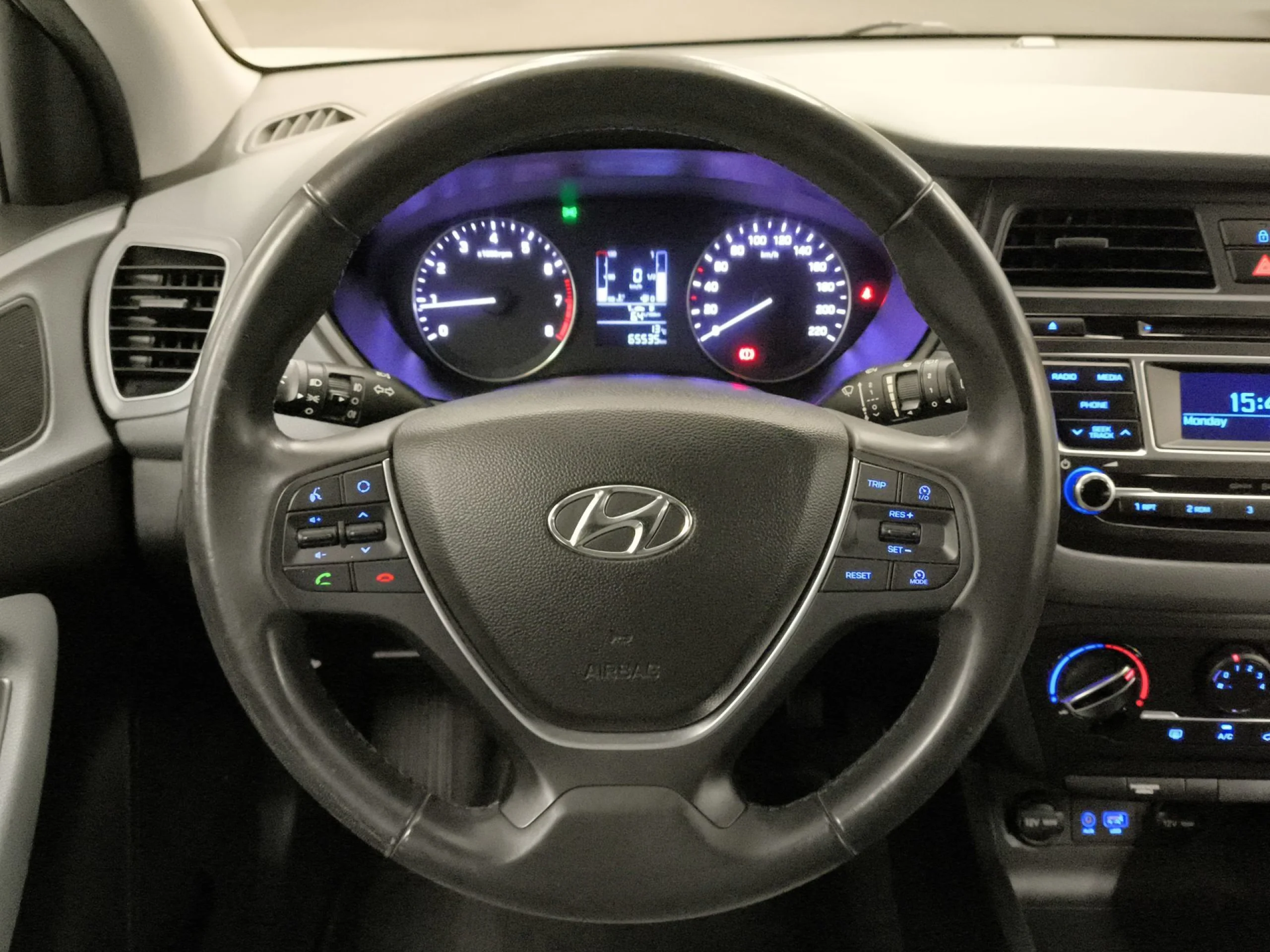 Hyundai I20 1.2 MPI Klass 62 kW (84 CV) - Foto 11