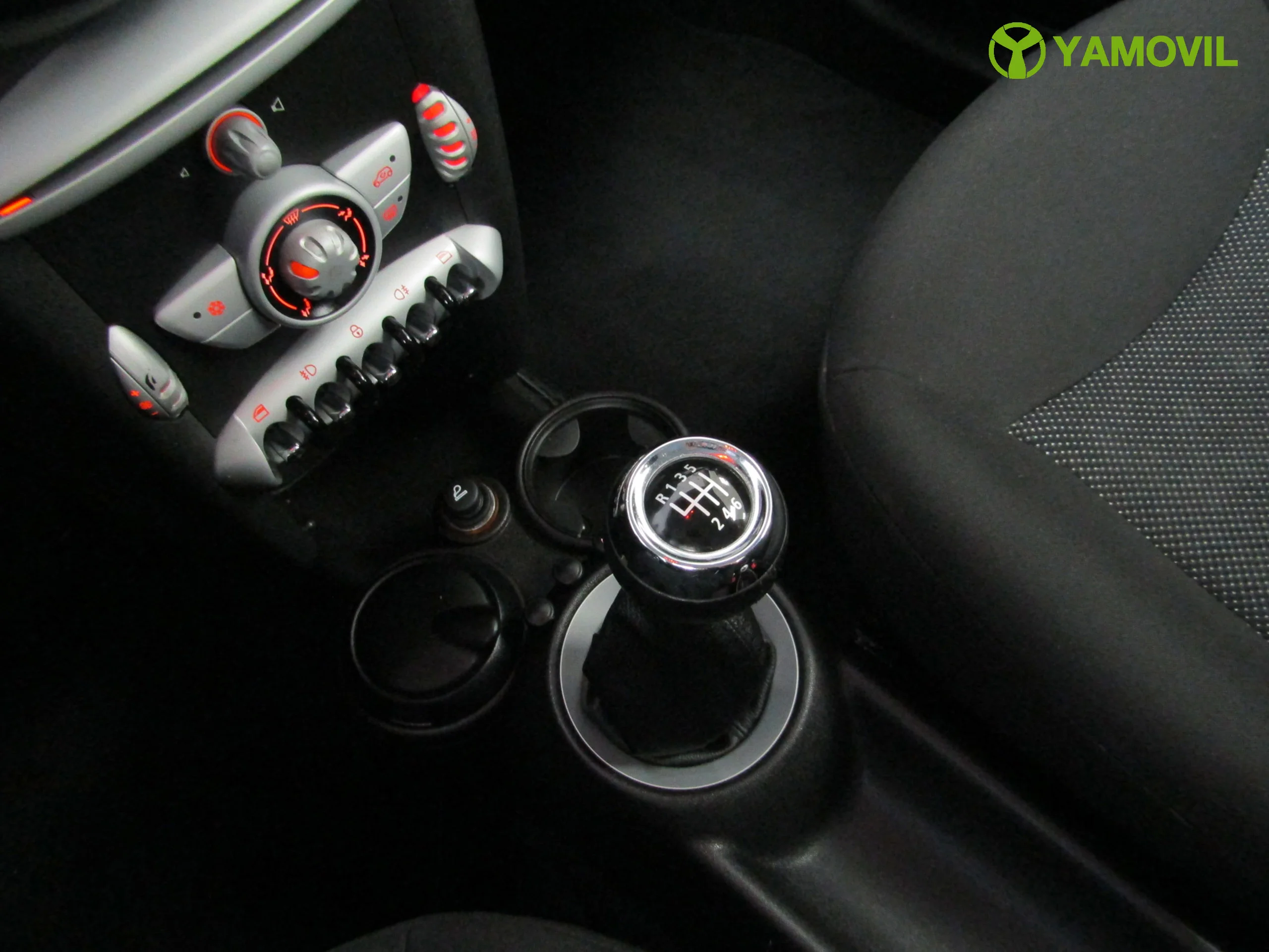 MINI Cooper 1.6i 120CV MANUAL - Foto 29