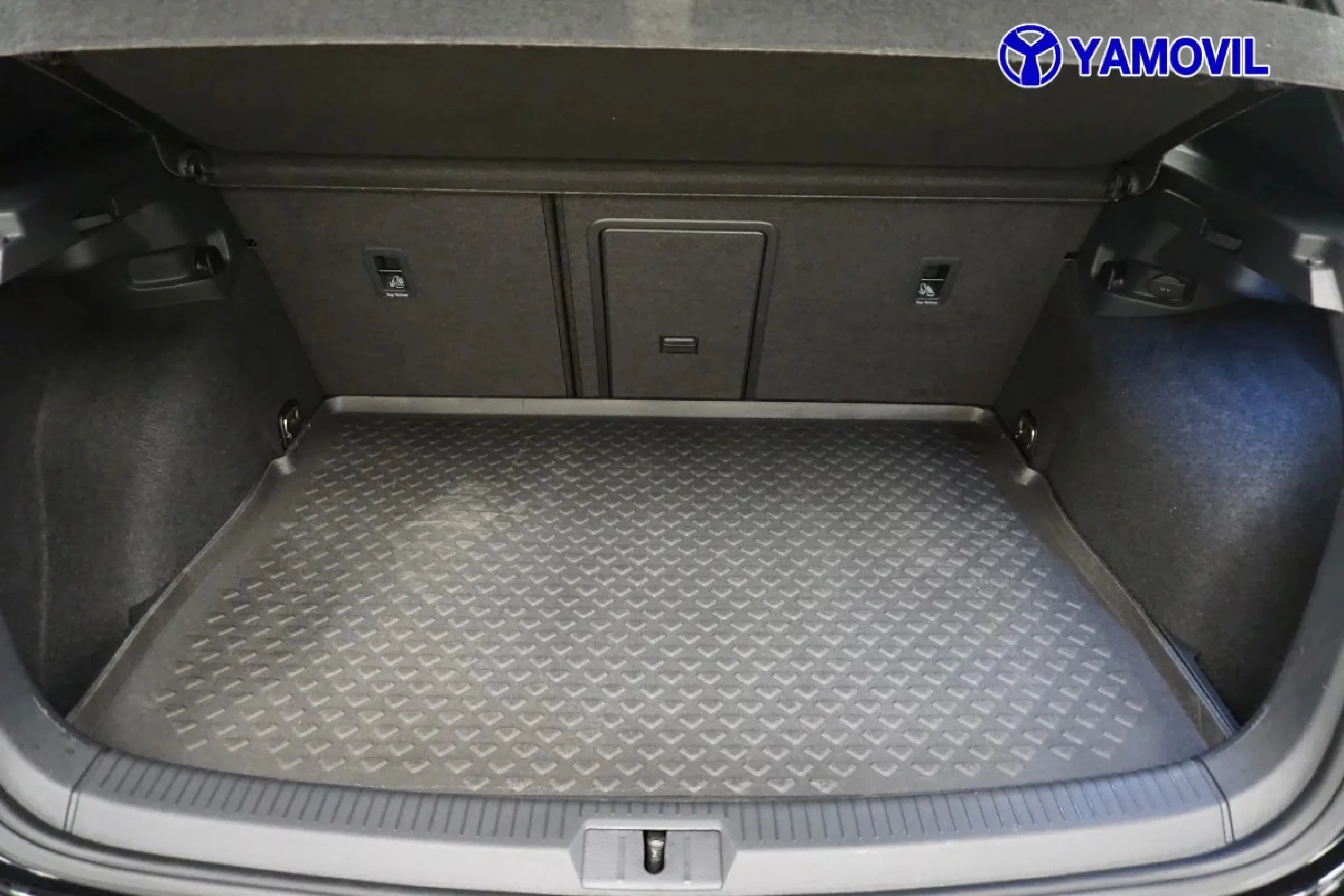 Volkswagen Golf GTI TCR 2.0 TSI 213 kW (290 CV) DSG - Foto 8