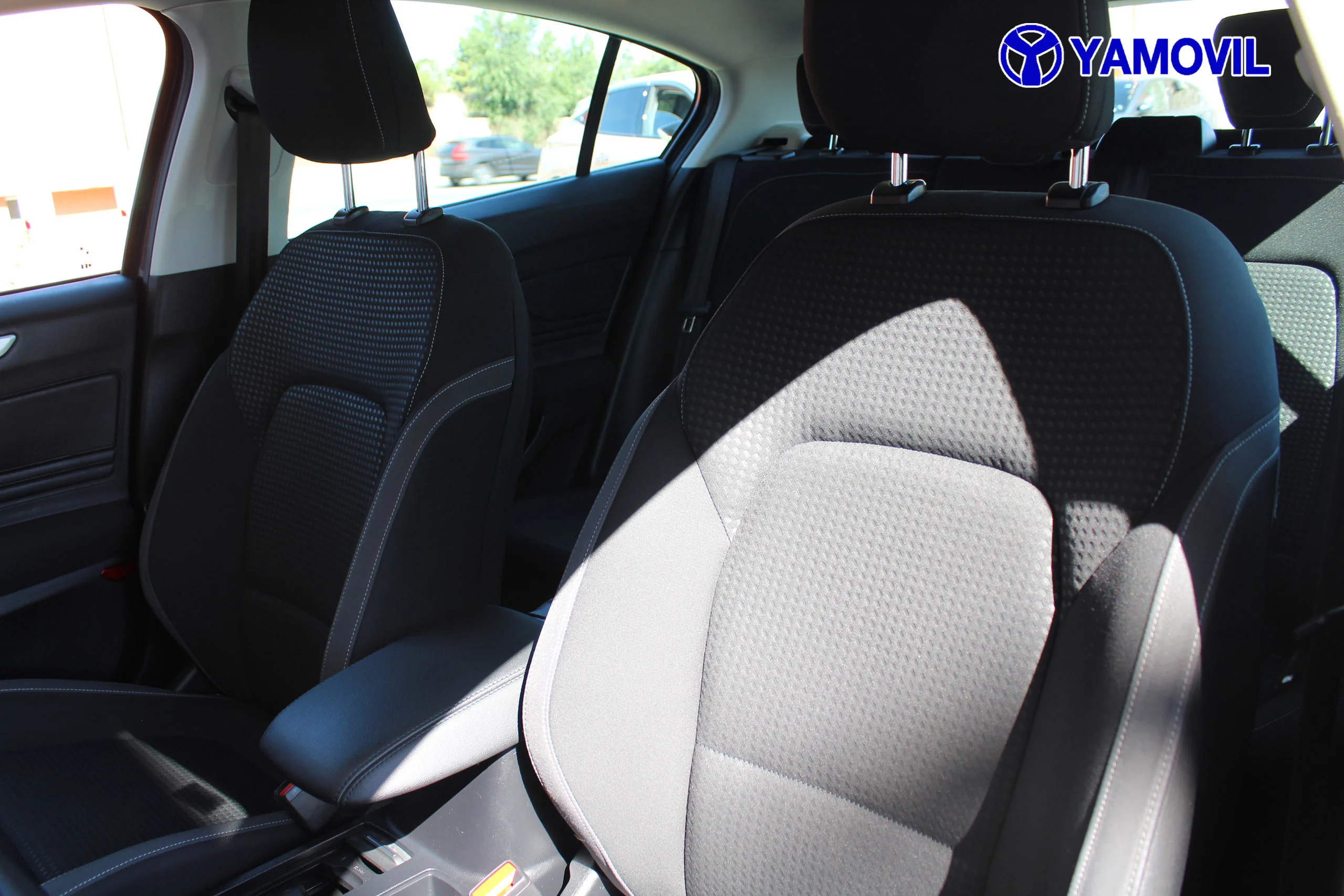 Ford Focus 1.0 Ecoboost SANDS Trend+ 92 kW (125 CV) - Foto 13