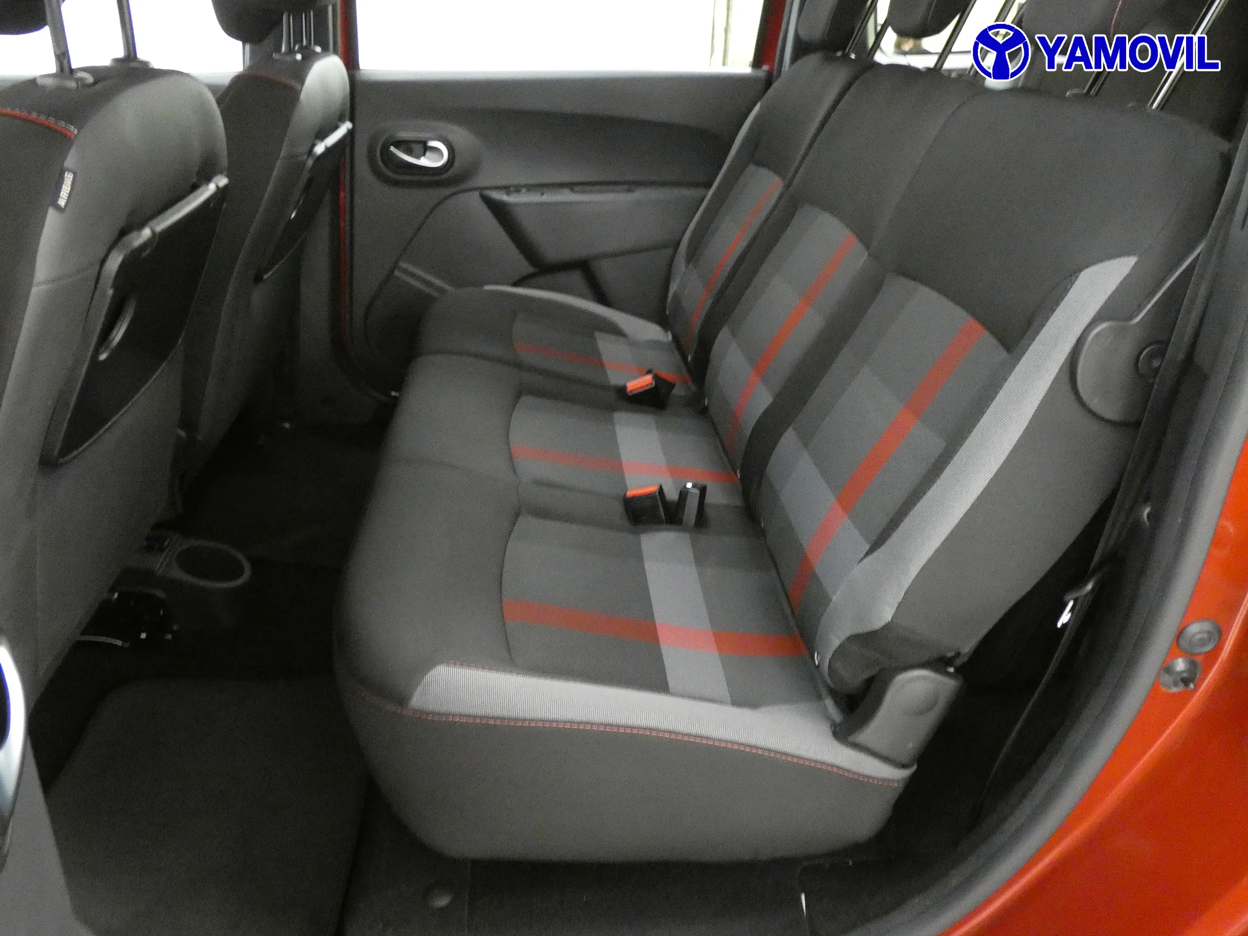 Dacia Lodgy 1.6 GLP SERIE LIMITADA 7 PLZ - Foto 23