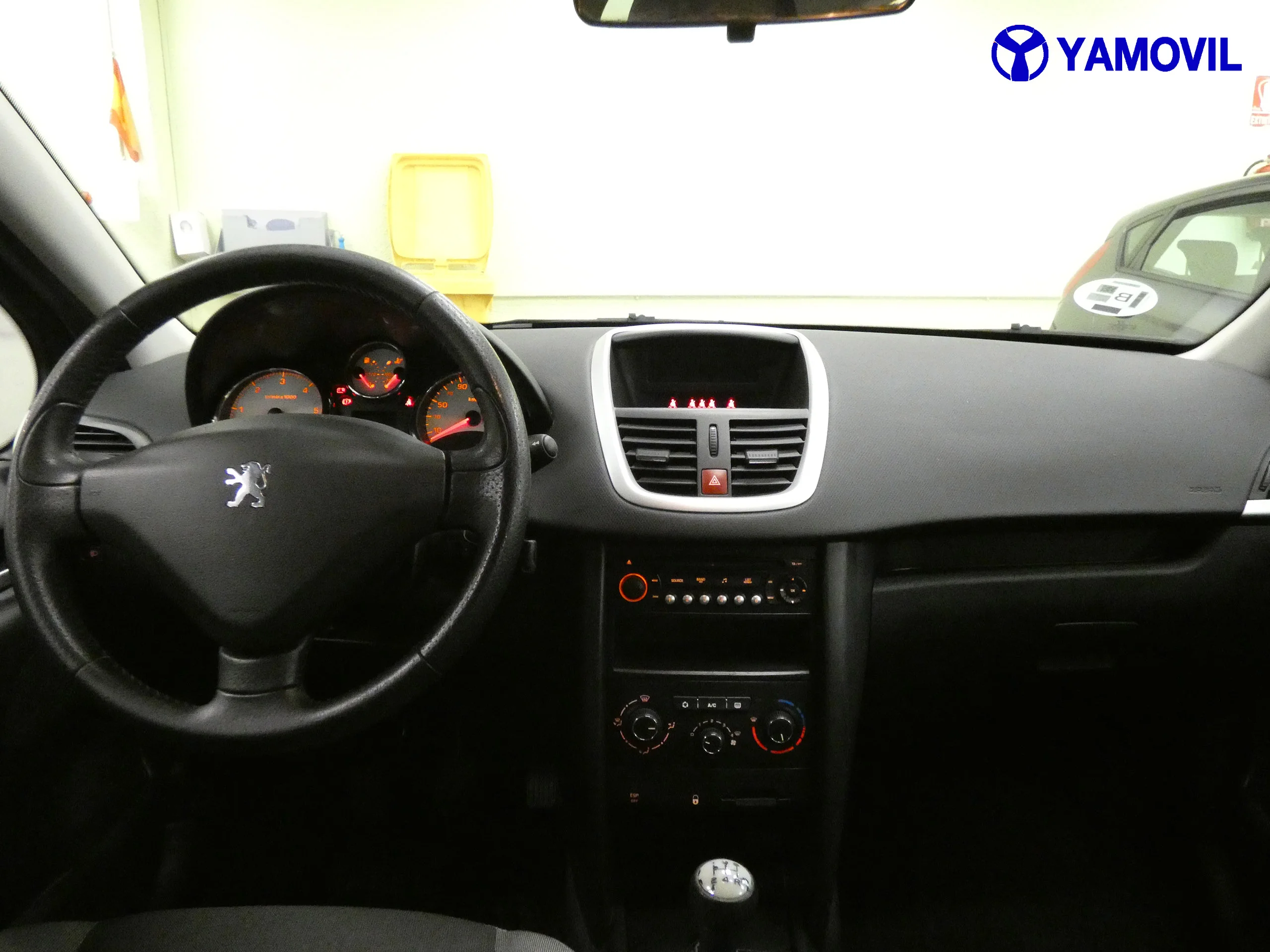 Peugeot 207 1.4 HDi ENVY 5P - Foto 13