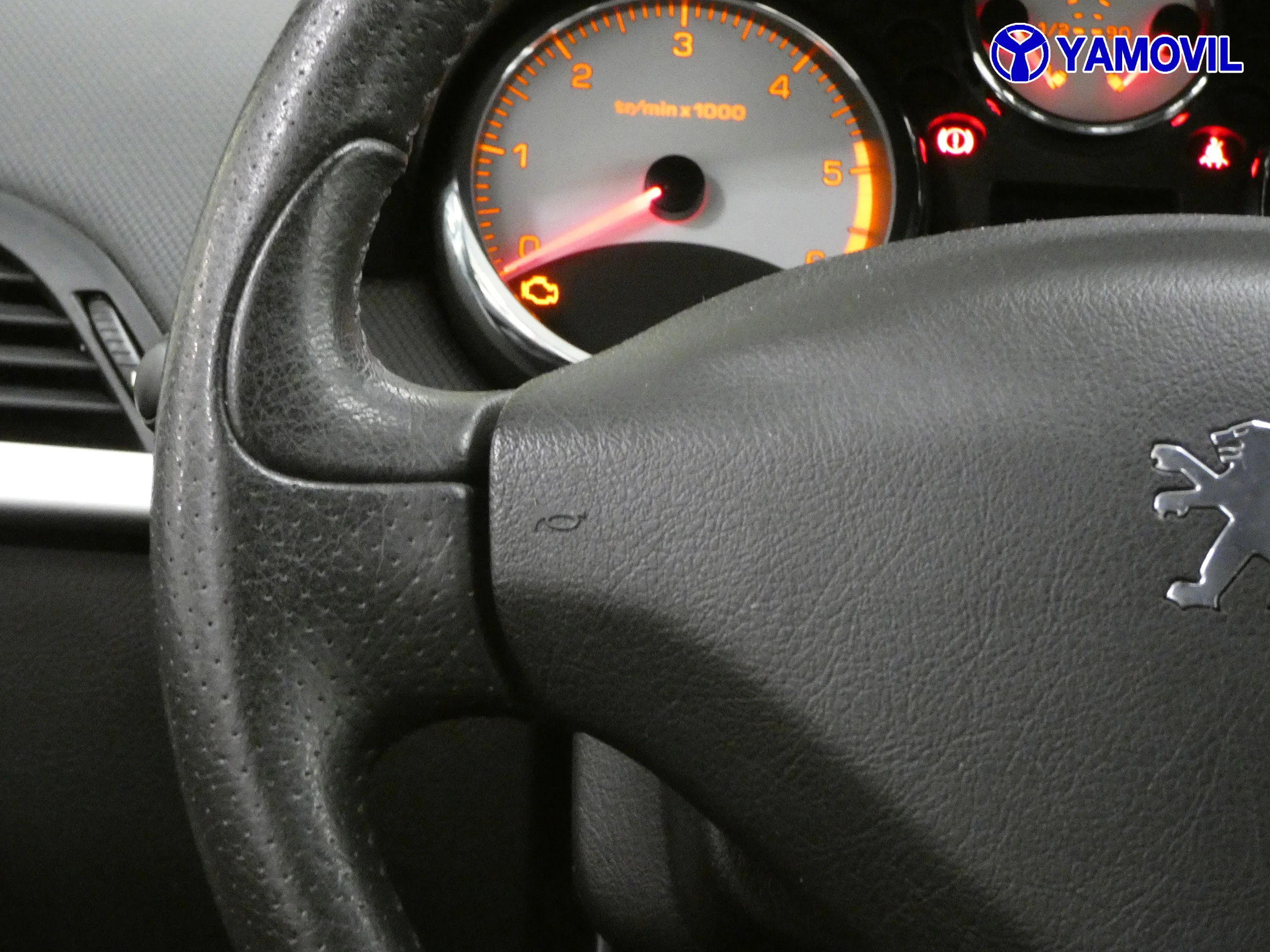 Peugeot 207 1.4 HDi ENVY 5P - Foto 15