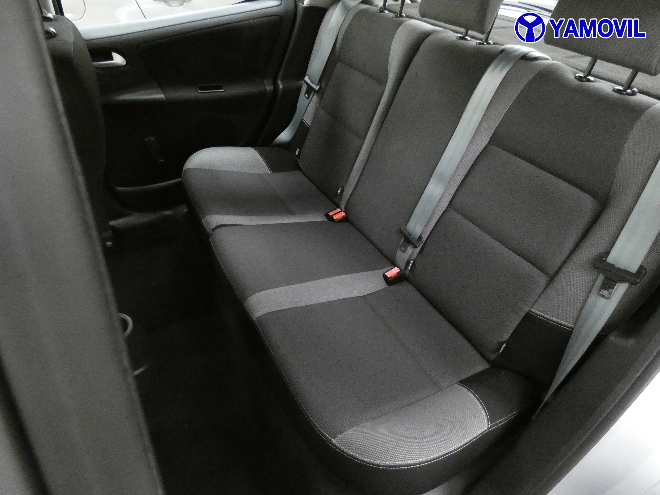 Peugeot 207 1.4 HDi ENVY 5P - Foto 21