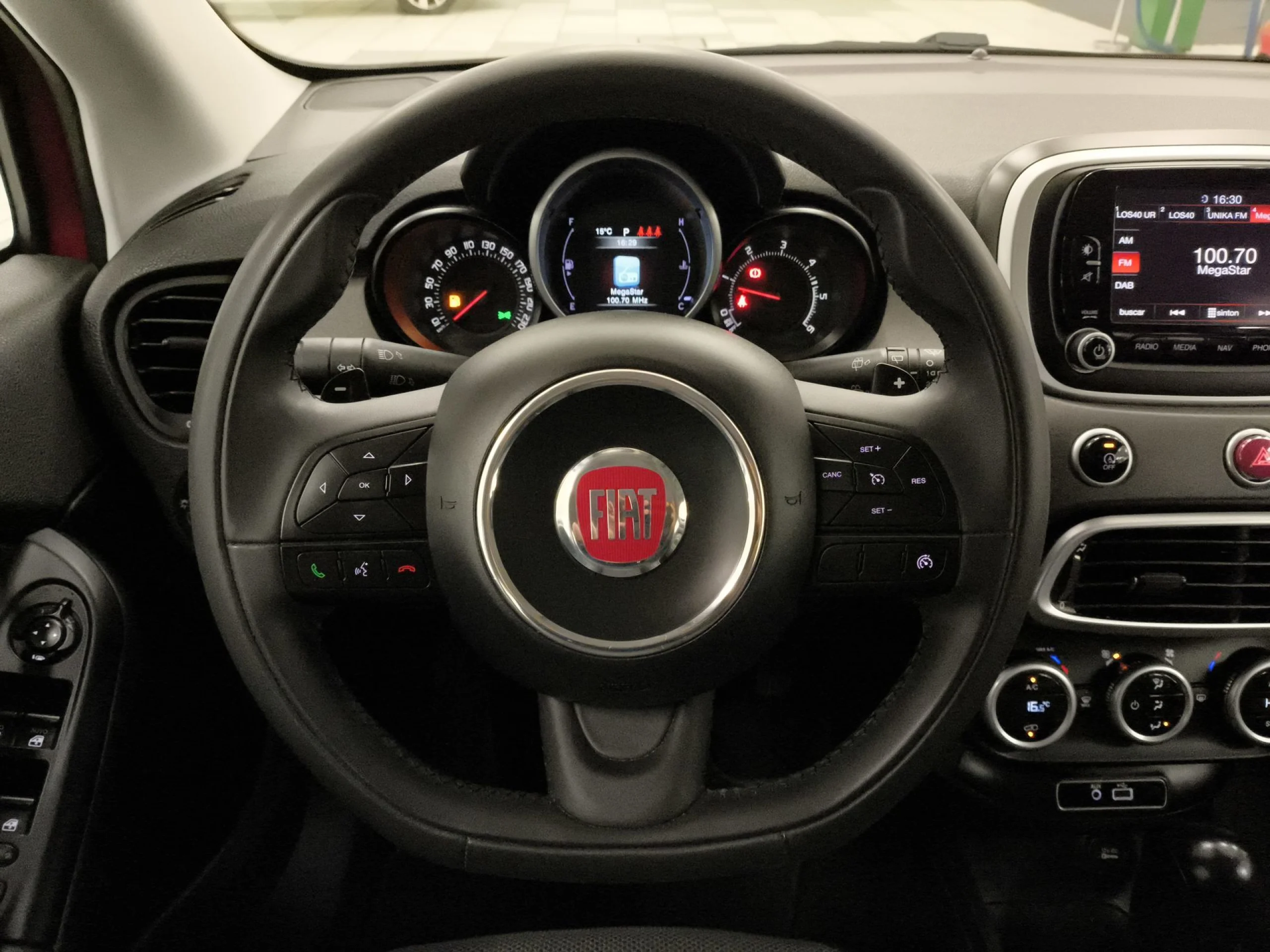 Fiat 500X 1.6 MultiJet Cross DCT 4x2 88 kW (120 CV) - Foto 11