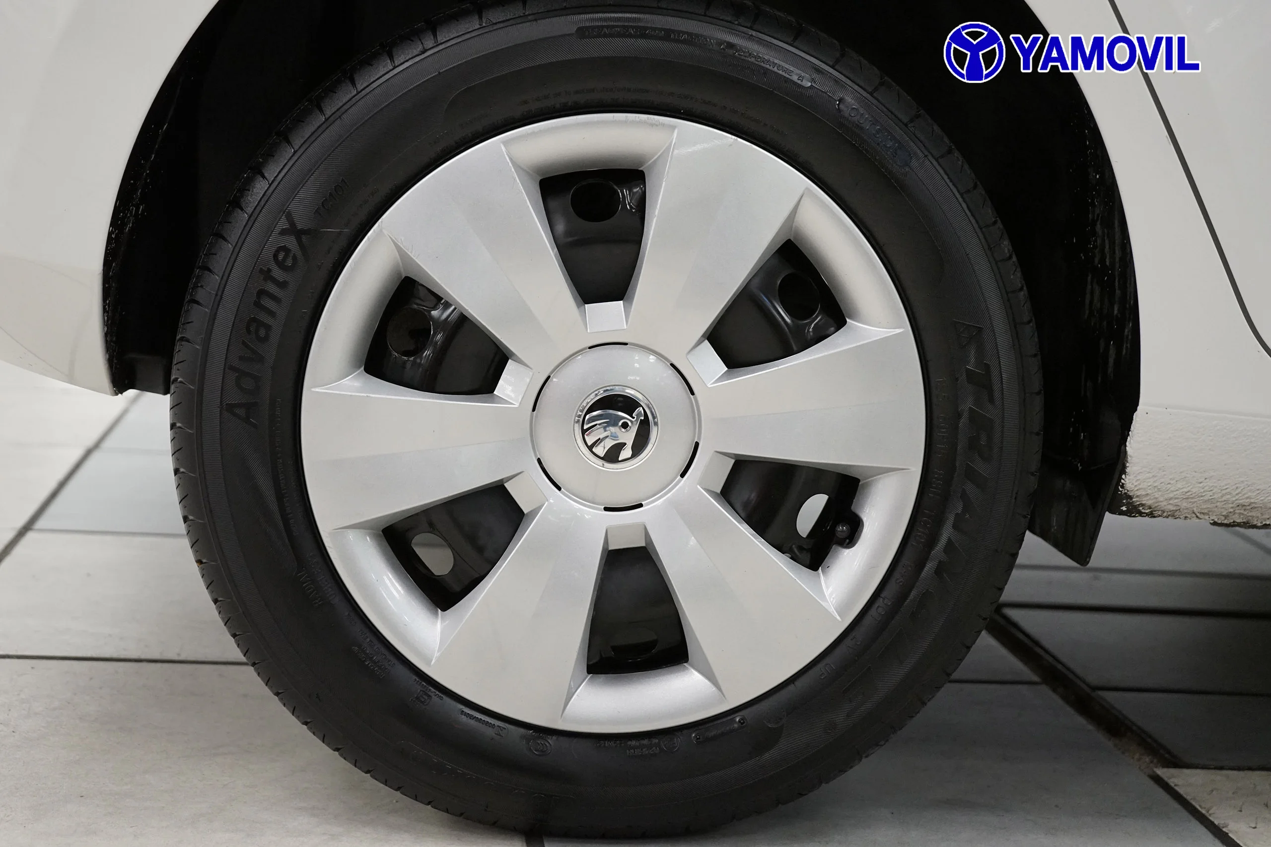 Skoda Fabia 1.4 TDI AMBITION 5P - Foto 10