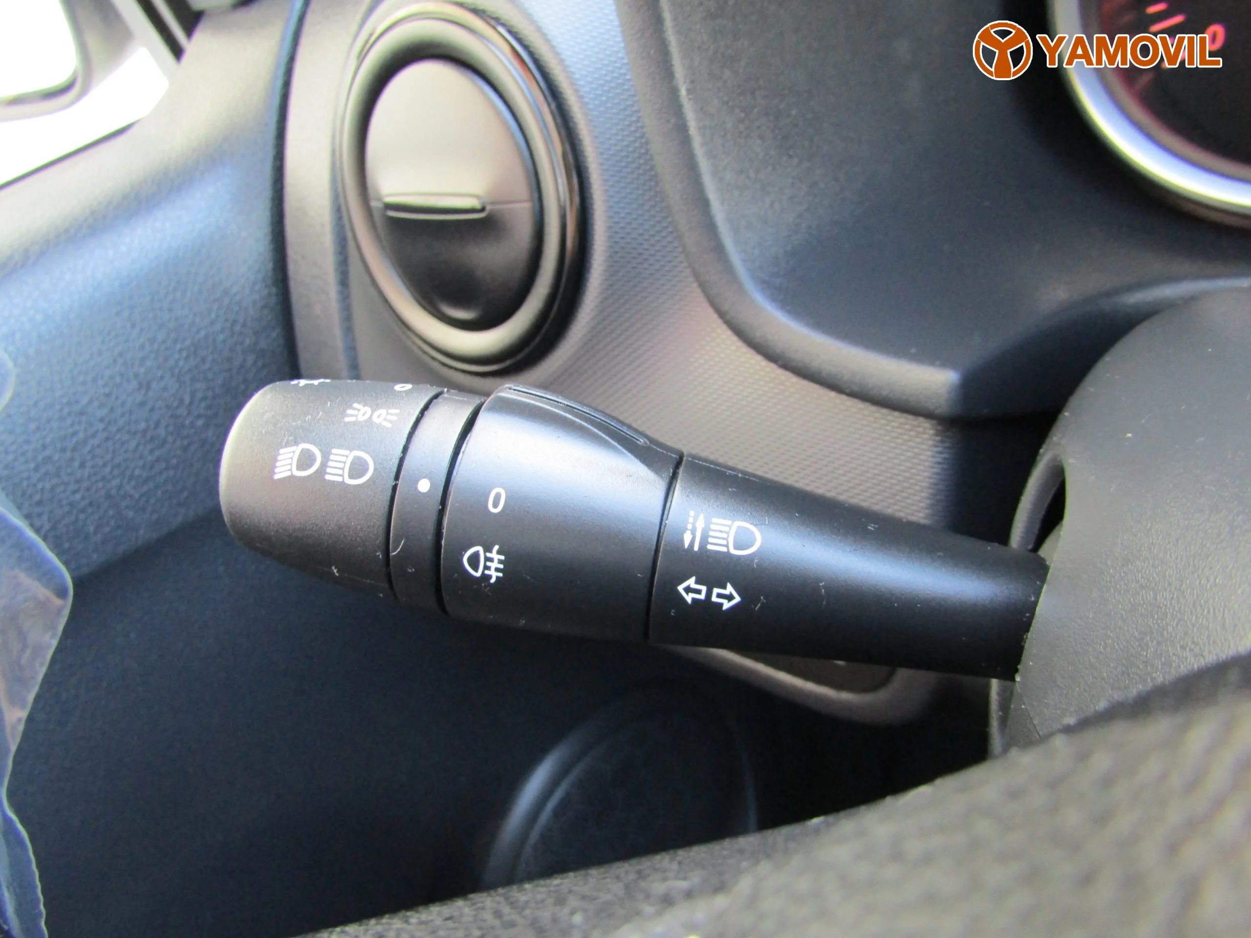 Dacia Sandero 1.0 ESSENTIAL 75 - Foto 22