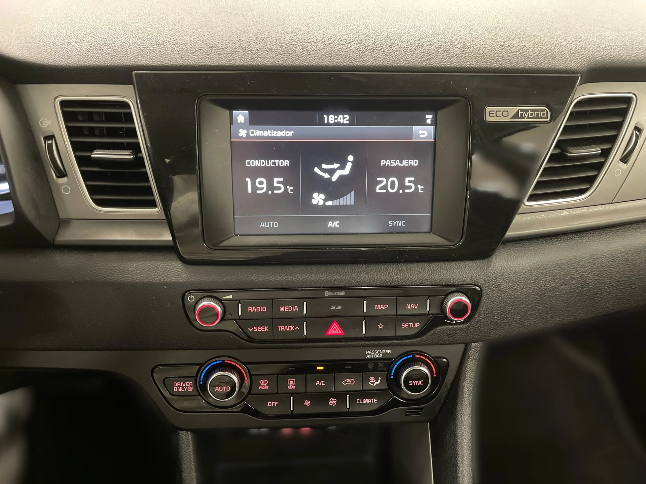 Kia Niro 1.6 GDi HEV Híbrido Drive 104 kW (141 CV) - Foto 15