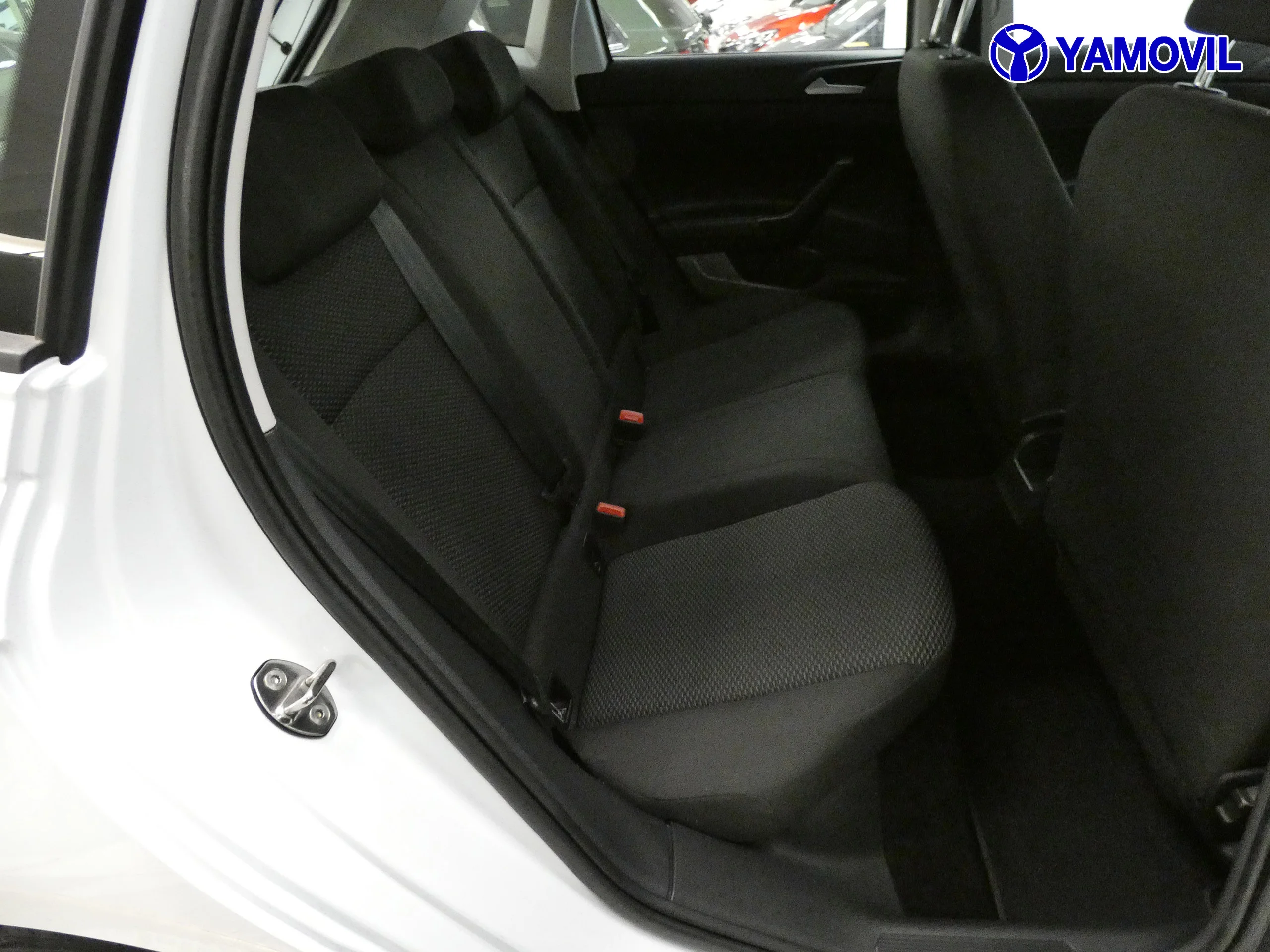 Volkswagen Polo 1.0 EDITION - Foto 15