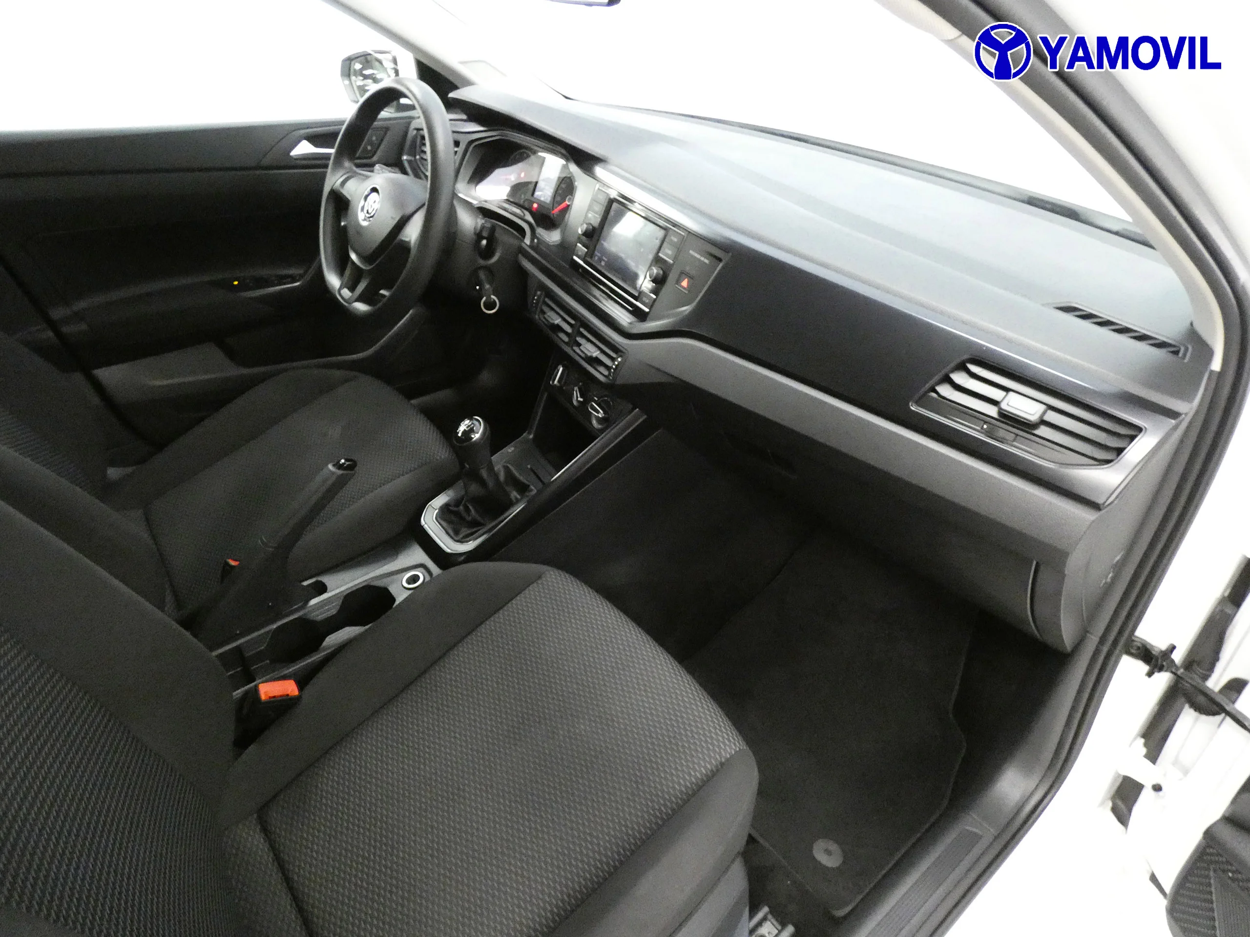 Volkswagen Polo 1.0 EDITION - Foto 14