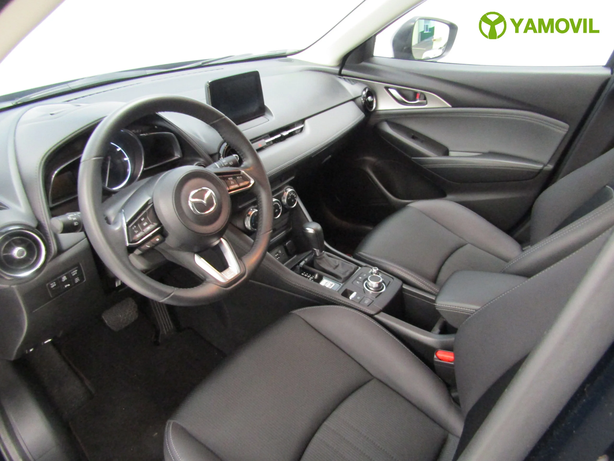 Mazda CX-3 ZENITH 2.0 121CV AUT - Foto 19