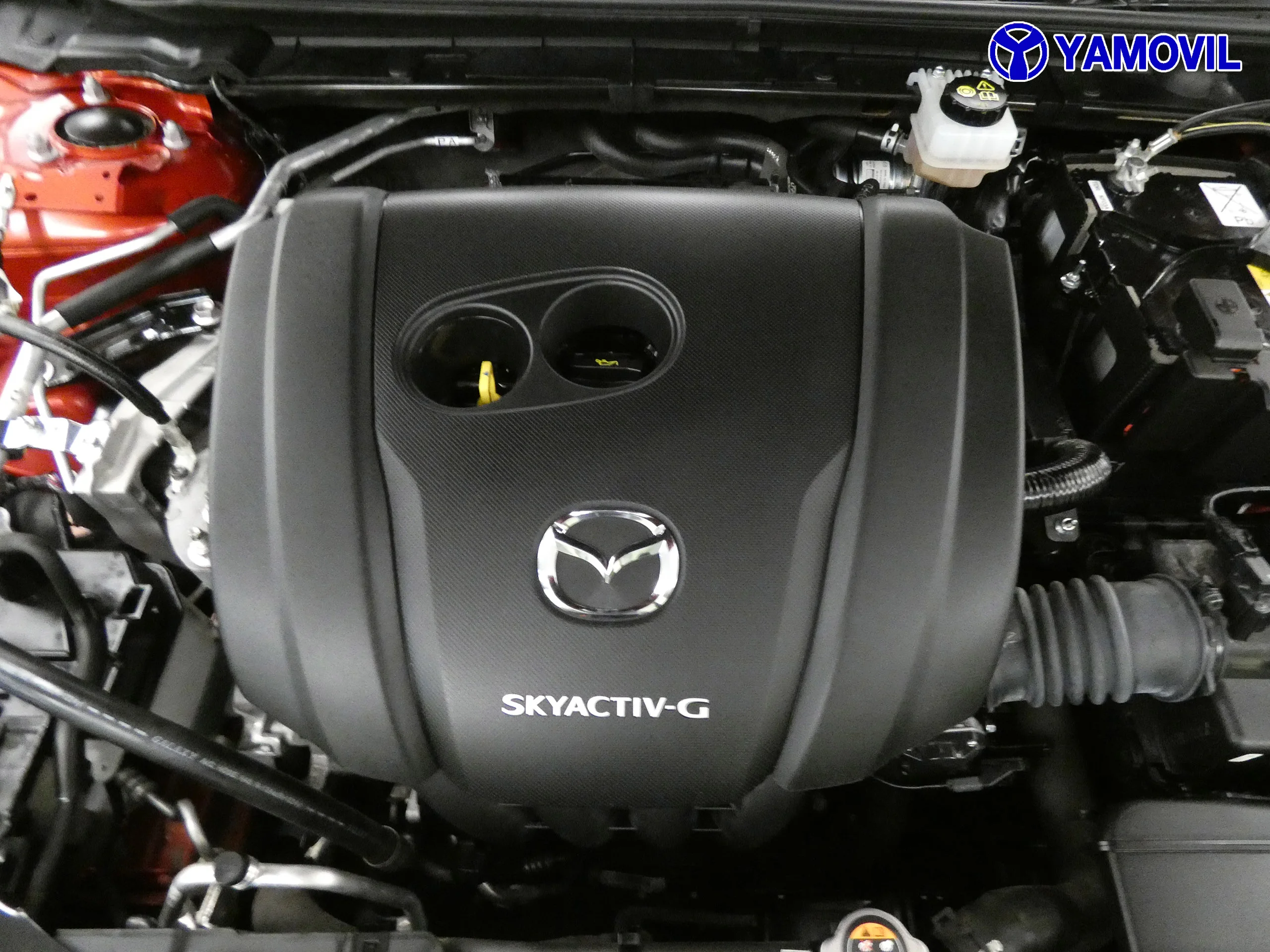 Mazda 3 2.0 SKY ACTIV ZENITH SAFETY BLACK 5P - Foto 8