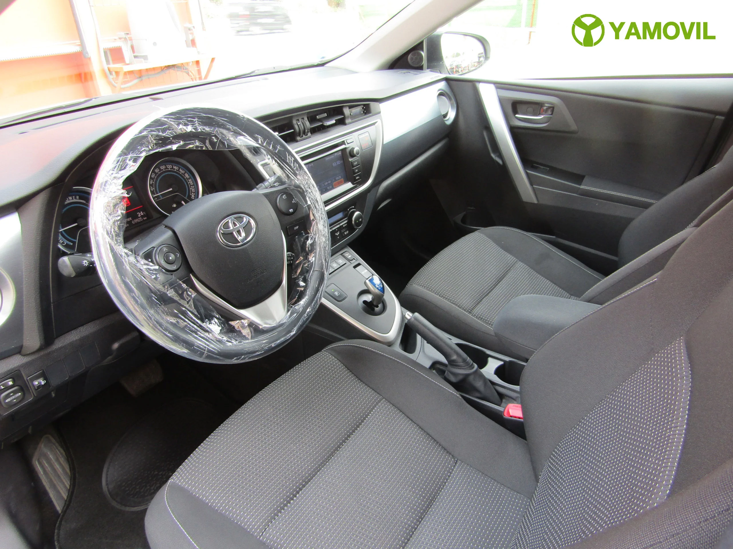 Toyota Auris 1.8H ACTIVE 5P - Foto 13