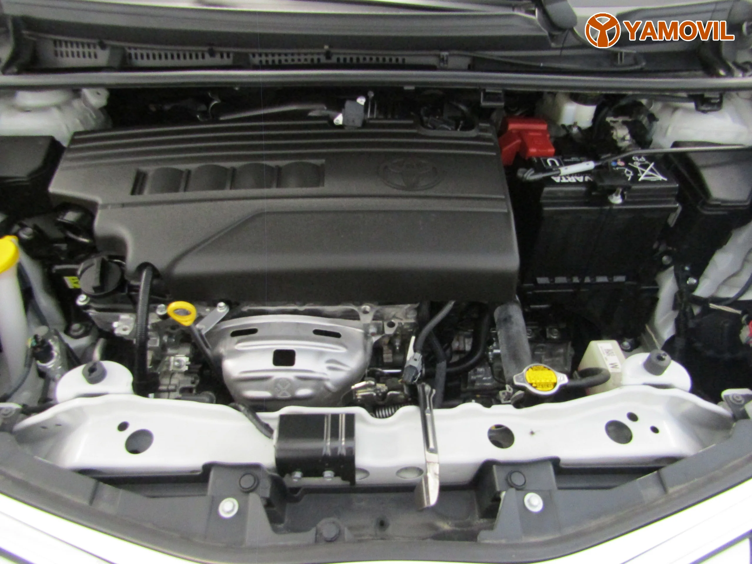 Toyota Yaris 1.3 ACTIVE - Foto 8