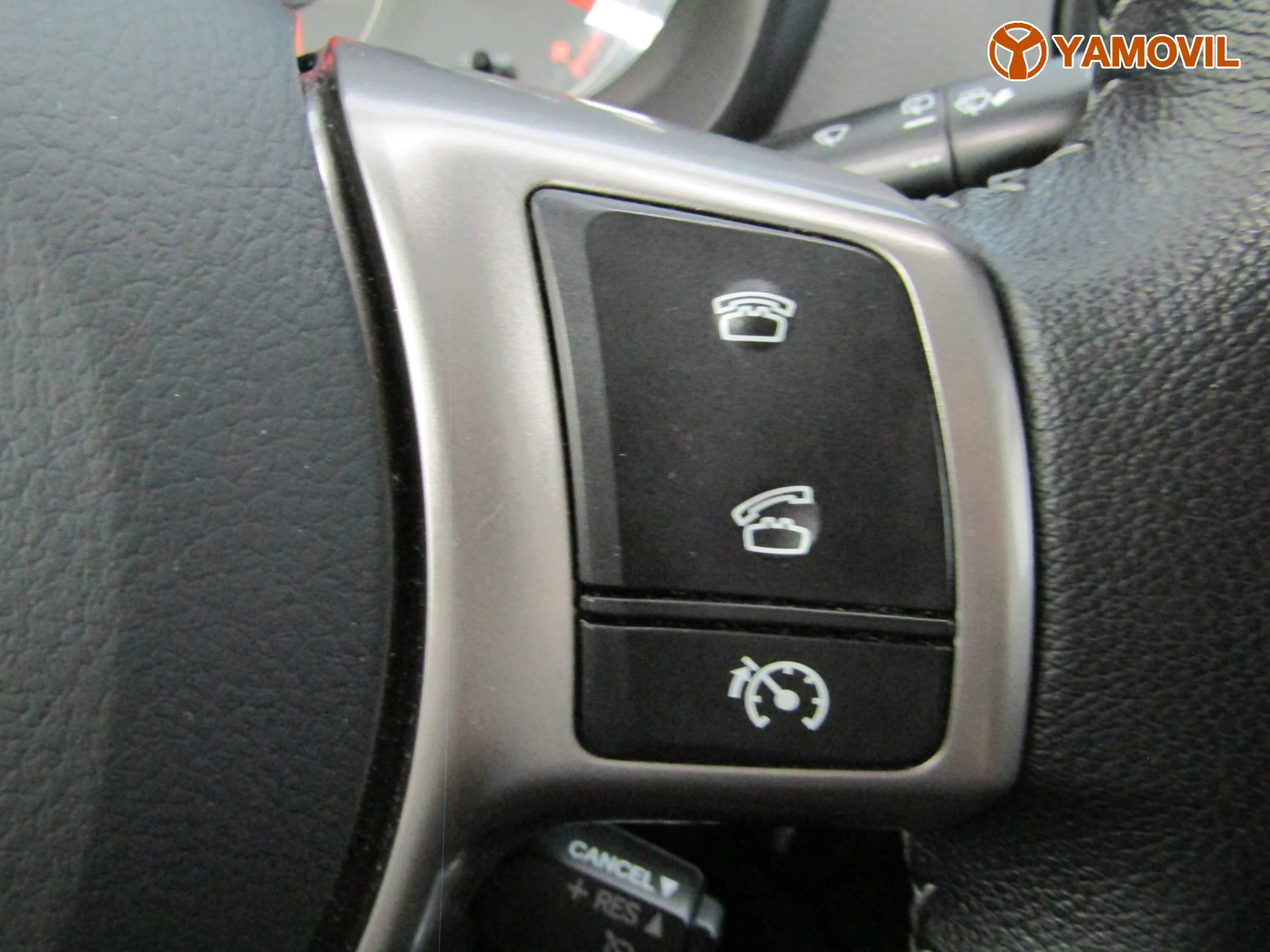 Toyota Yaris 1.3 ACTIVE - Foto 31