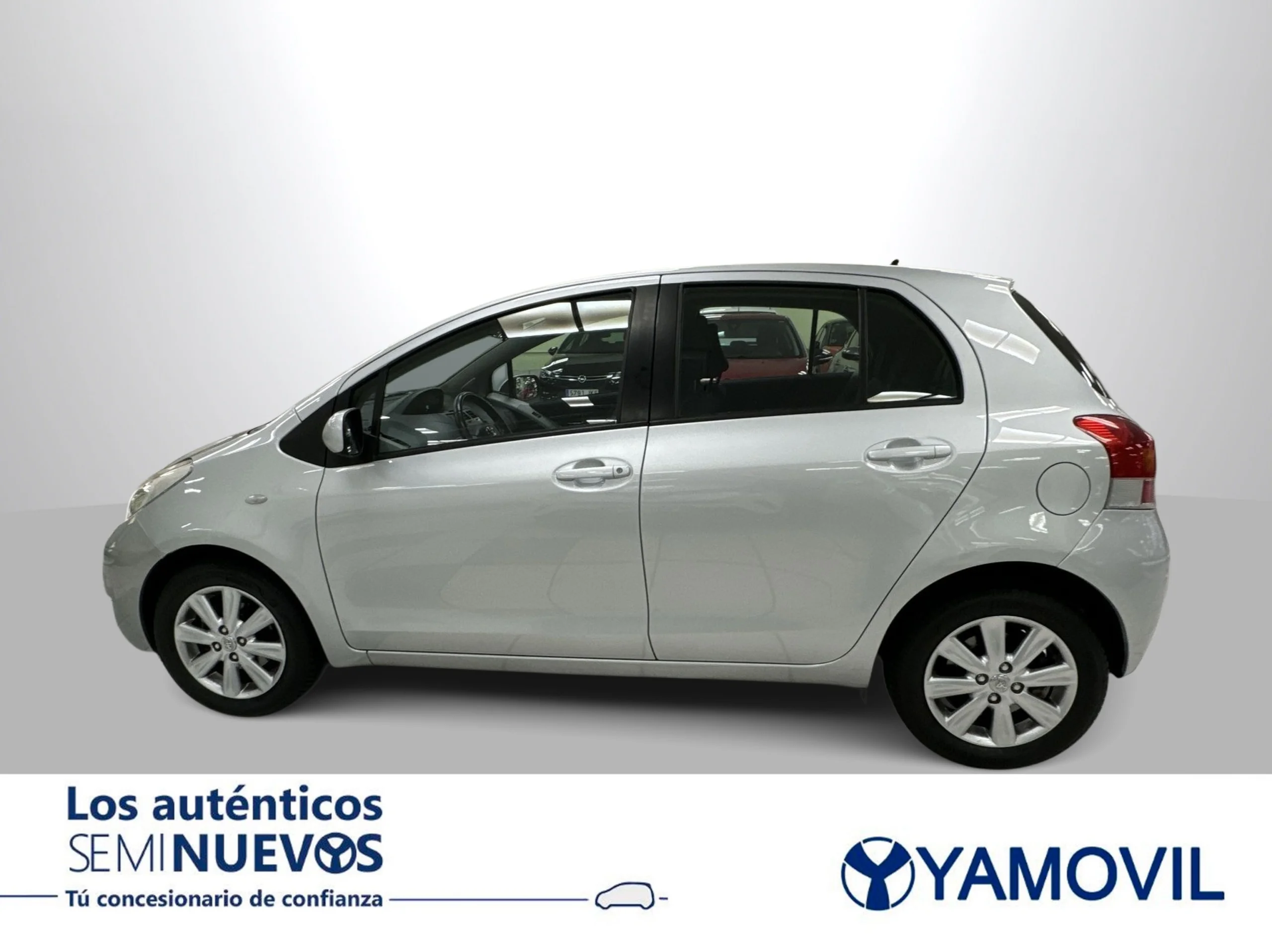Toyota Yaris 1.4 D4-D Active 66 kW (90 CV) - Foto 4